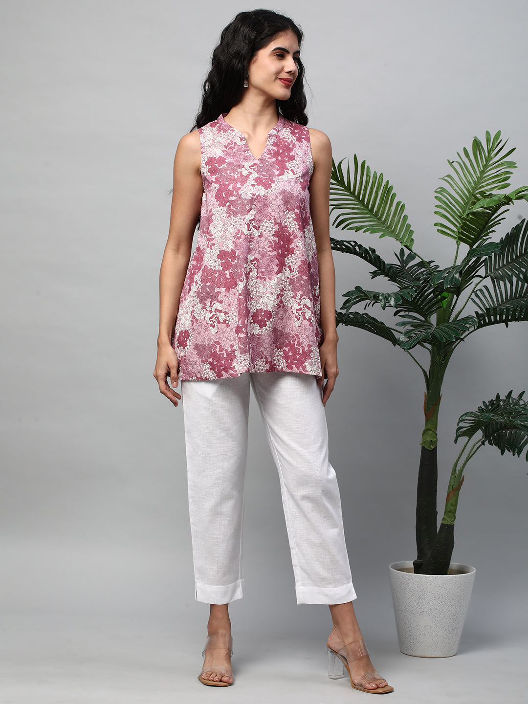 A fully elasticated white ankle length cotton linen pant