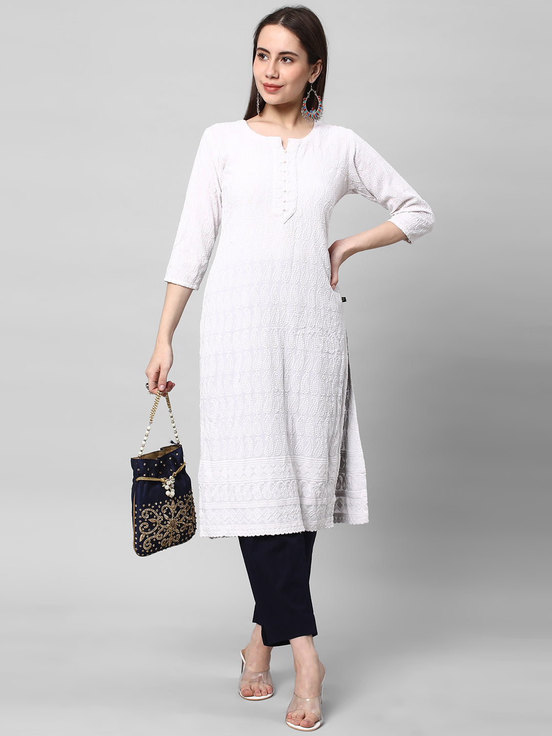 A fully elasticated Navy ankle length cotton linen pant