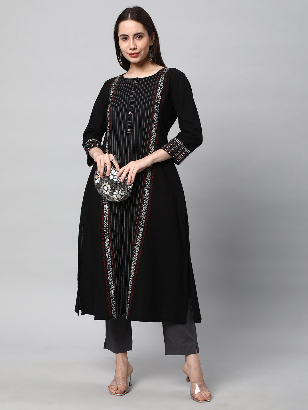 A fully elasticated grey ankle length cotton linen pant