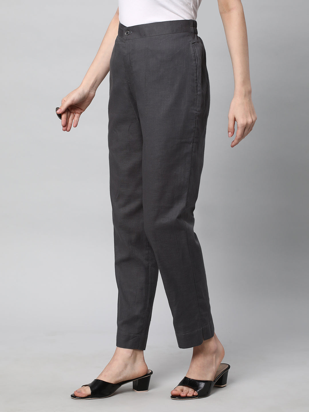 A Grey ankle length cotton linen pant with plain belt in front