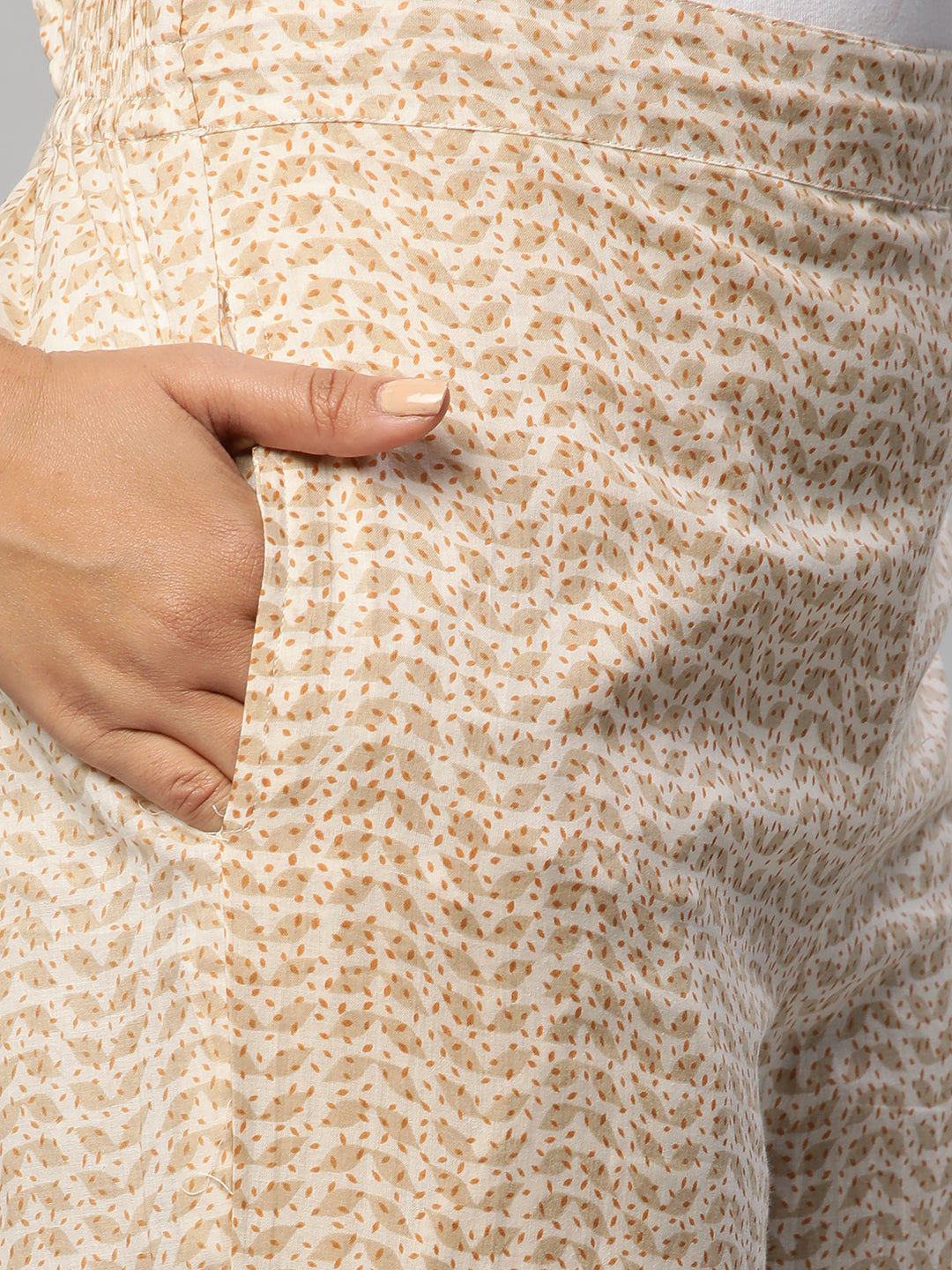 A printed co-Ord with the scrunching detail at waist