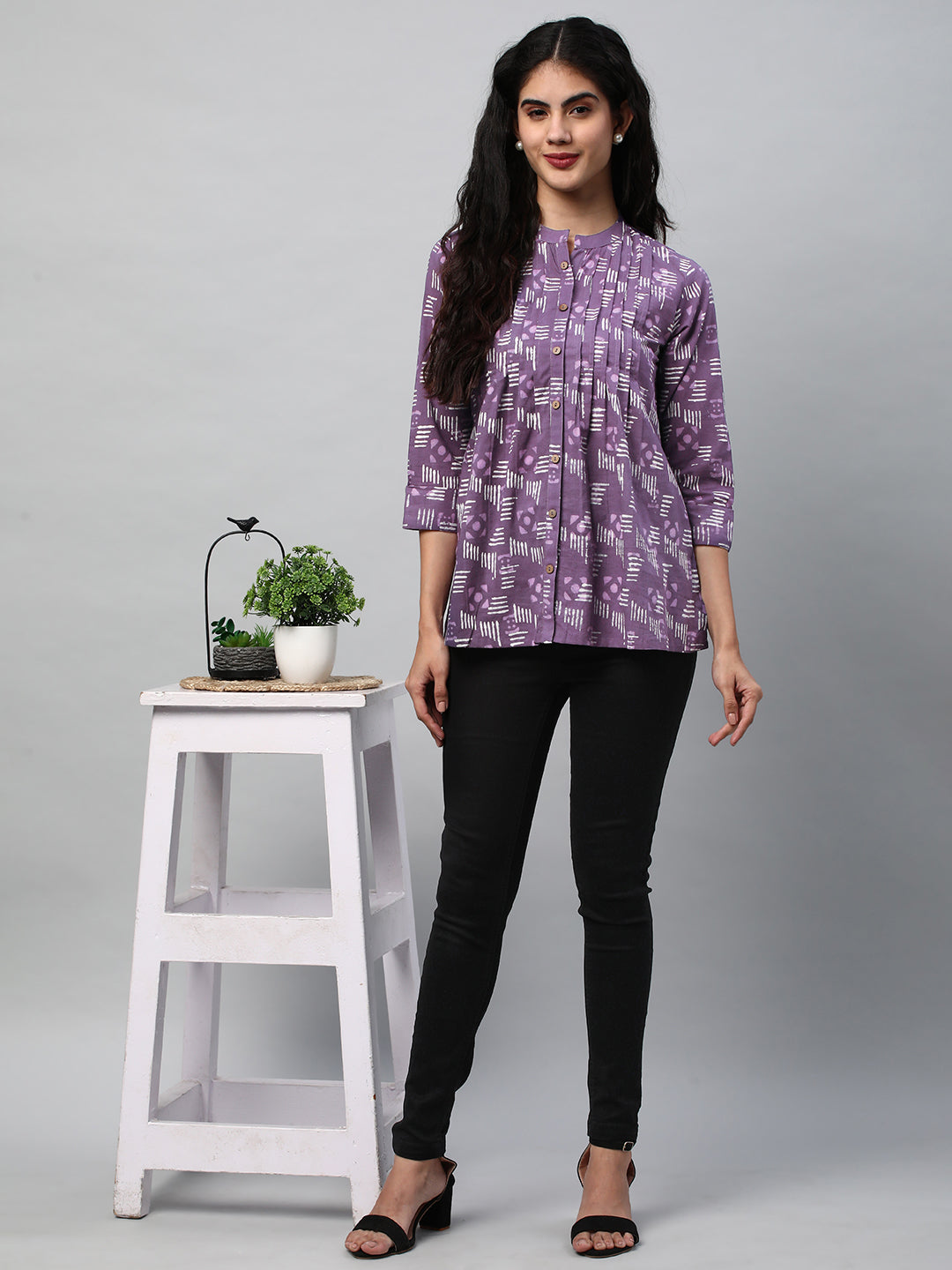 Pleated cotton bagru printed top with placket and button