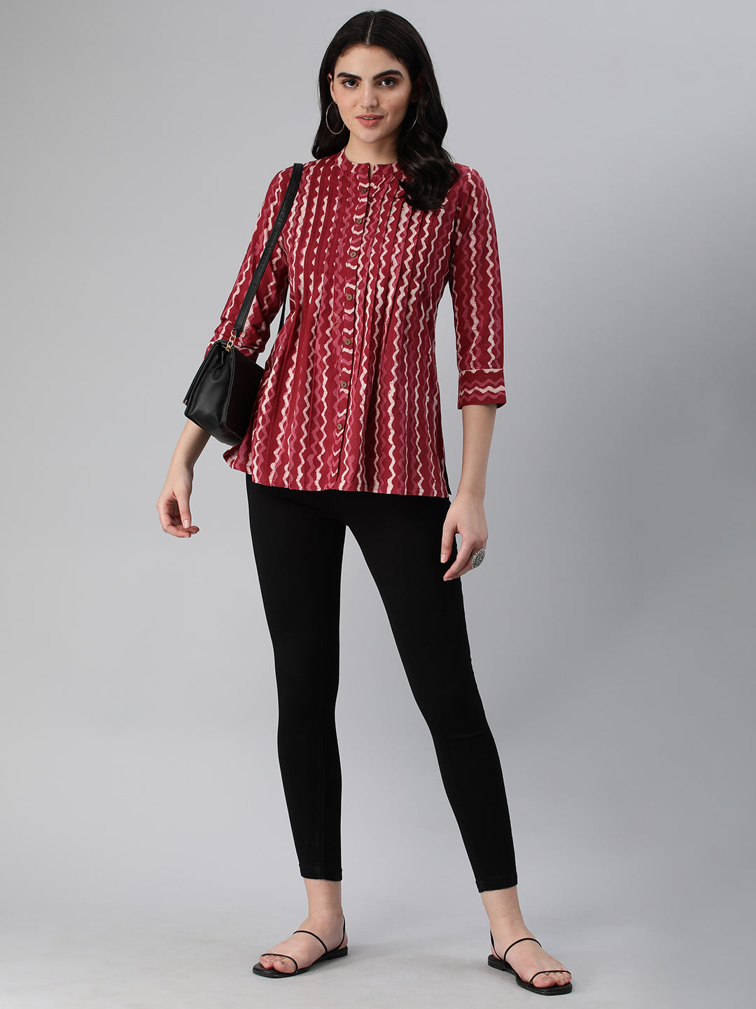 Udaan - Pleated cotton bagru printed top with placket and button