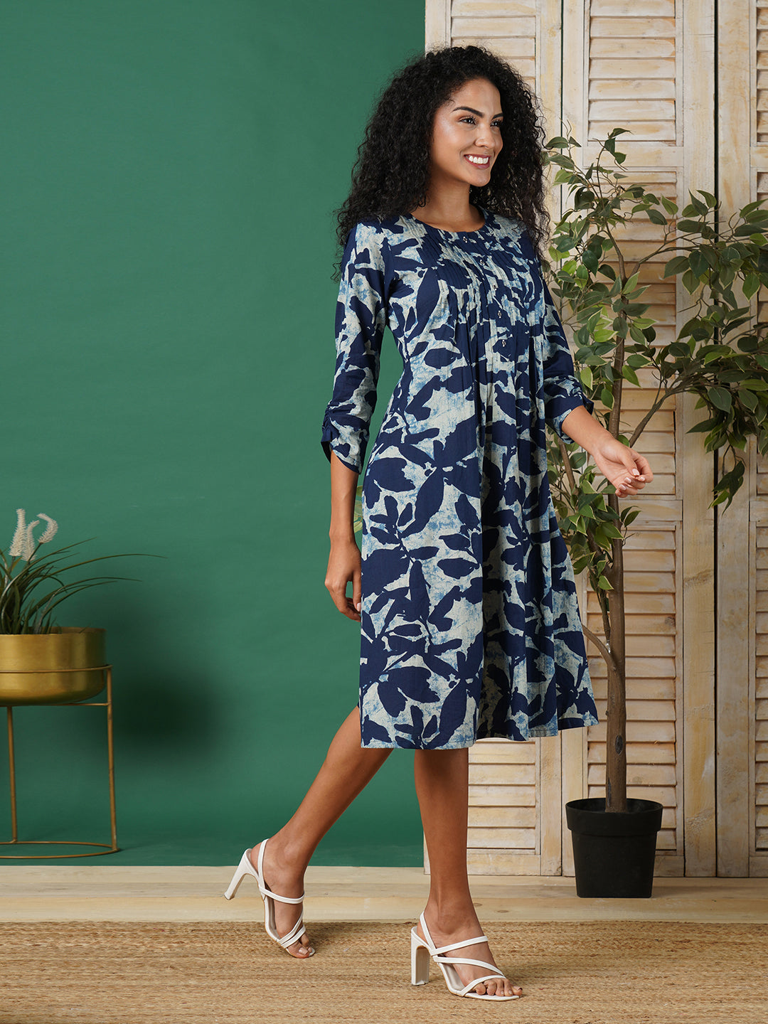 Pleated cotton printed dress with pocket