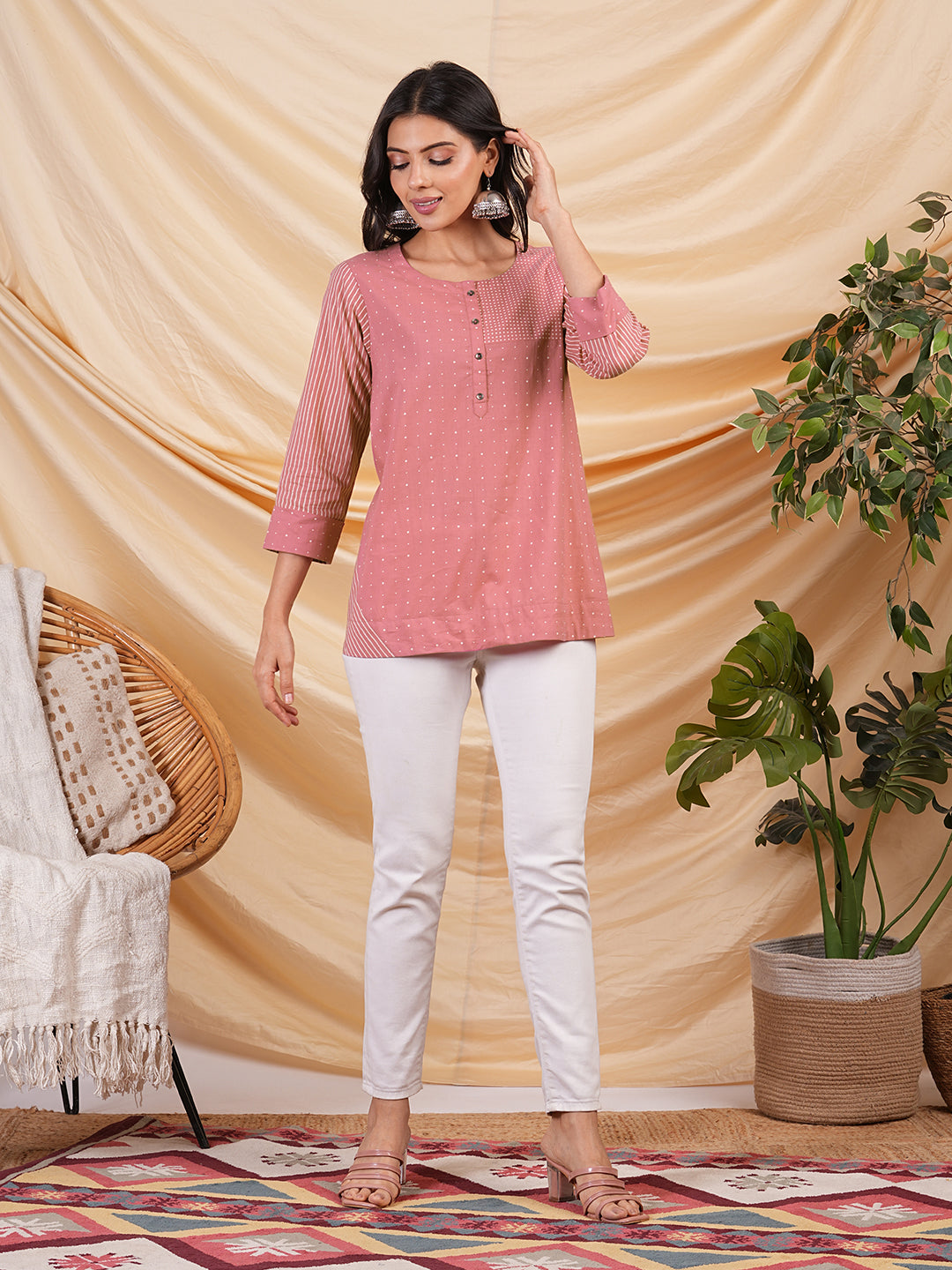 Flared printed cotton top with button detailing
