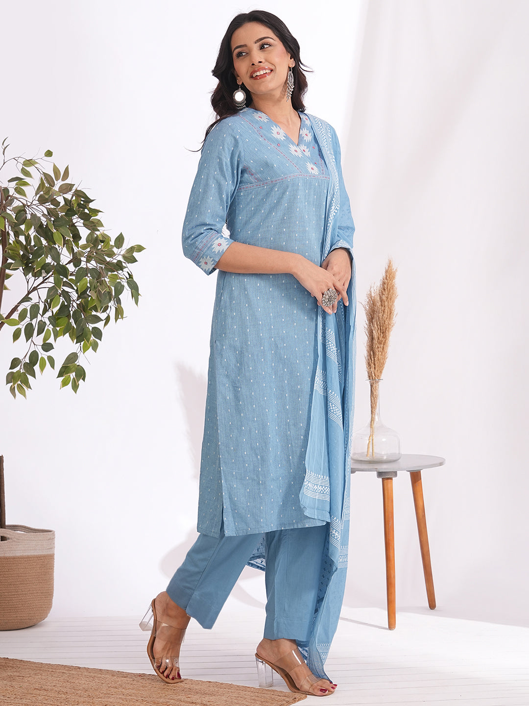 3-piece straight fit suit set mirror worked kurta adorned with a mal block printed dupatta.