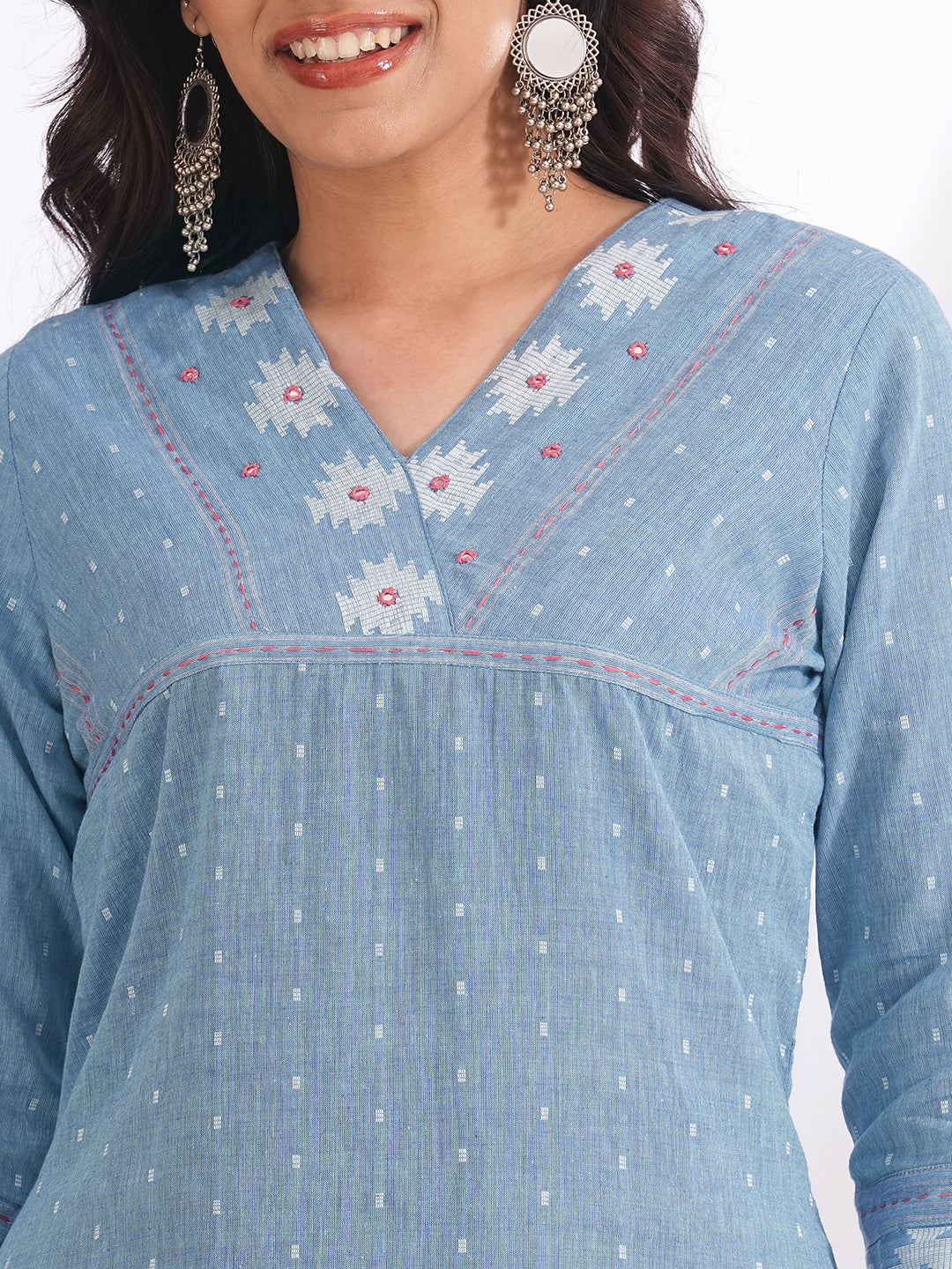 3-piece straight fit suit set mirror worked kurta adorned with a mal block printed dupatta.
