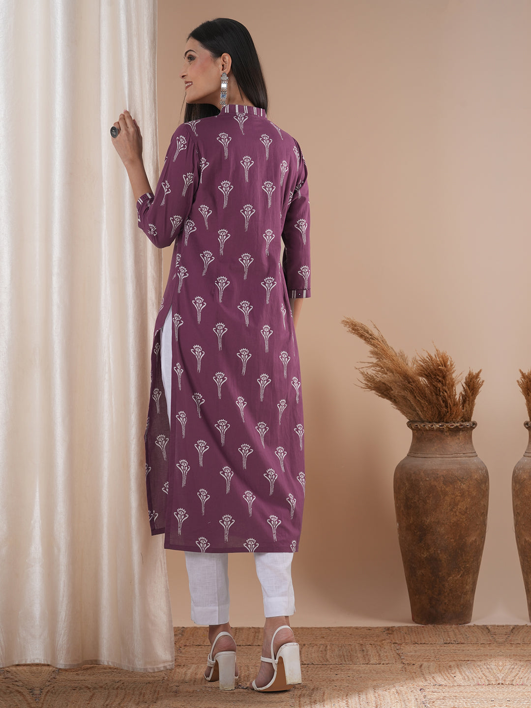 Gathered cotton print kurta with hand embroidery