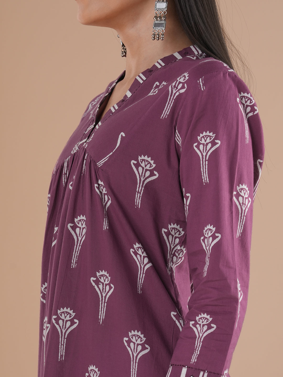 Gathered cotton print kurta with hand embroidery