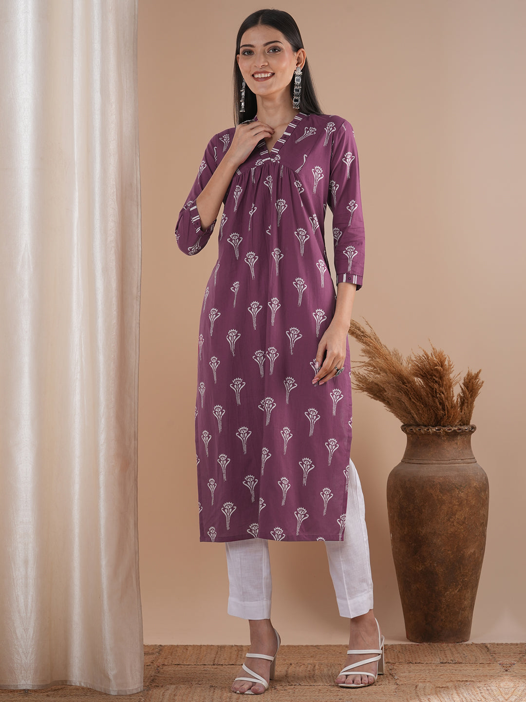 Gathered cotton print kurta with hand embroidery