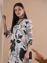 Pocketed cotton flex kurta with hand block print and handwork