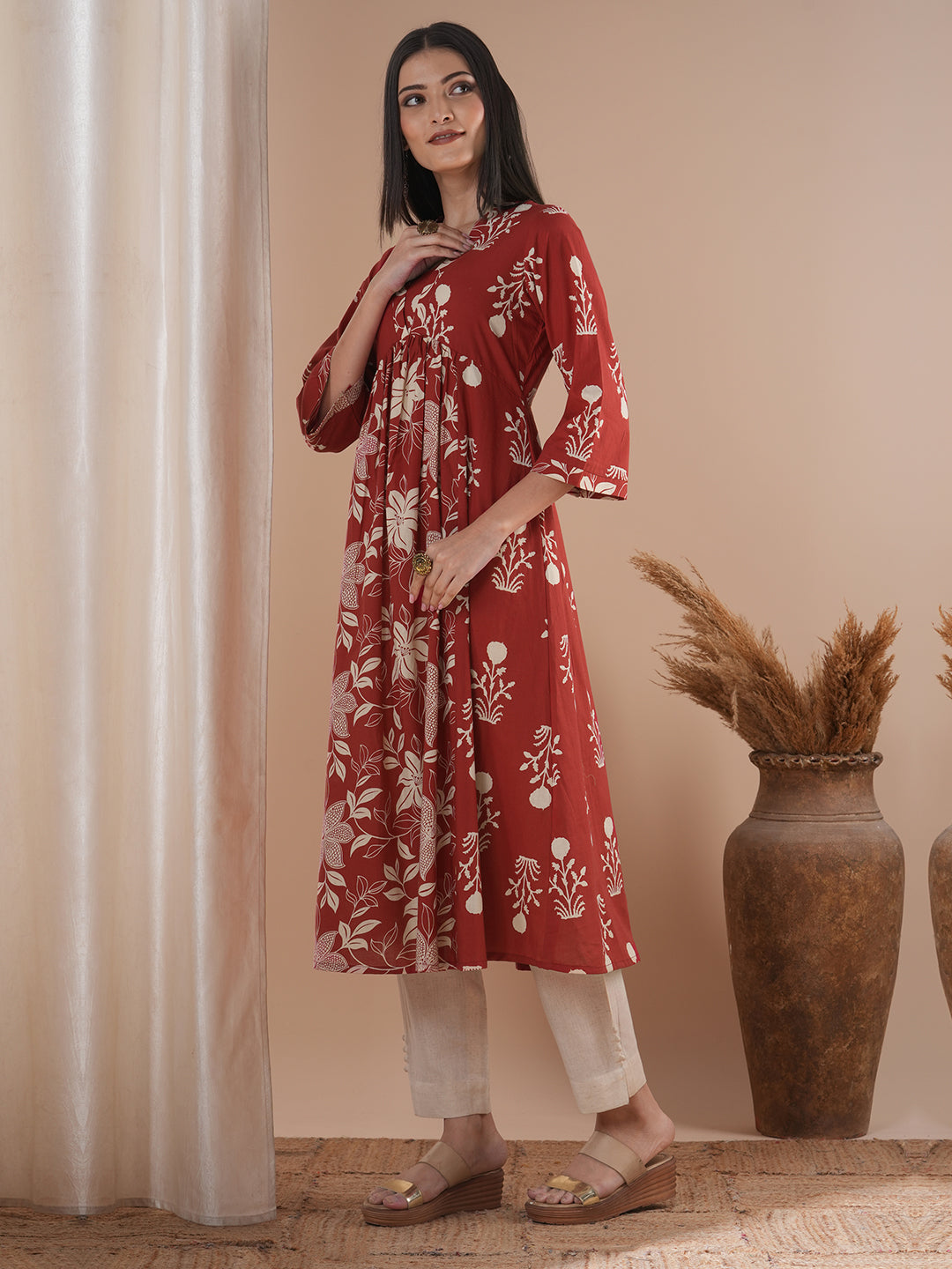 Flared kurta with shaped waist with contrast print gathered panel in centre with bell sleeves