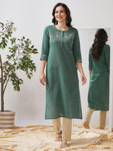 Straight fit kurta with cord work embroidery on the neck and cuff highlighted with sequins.