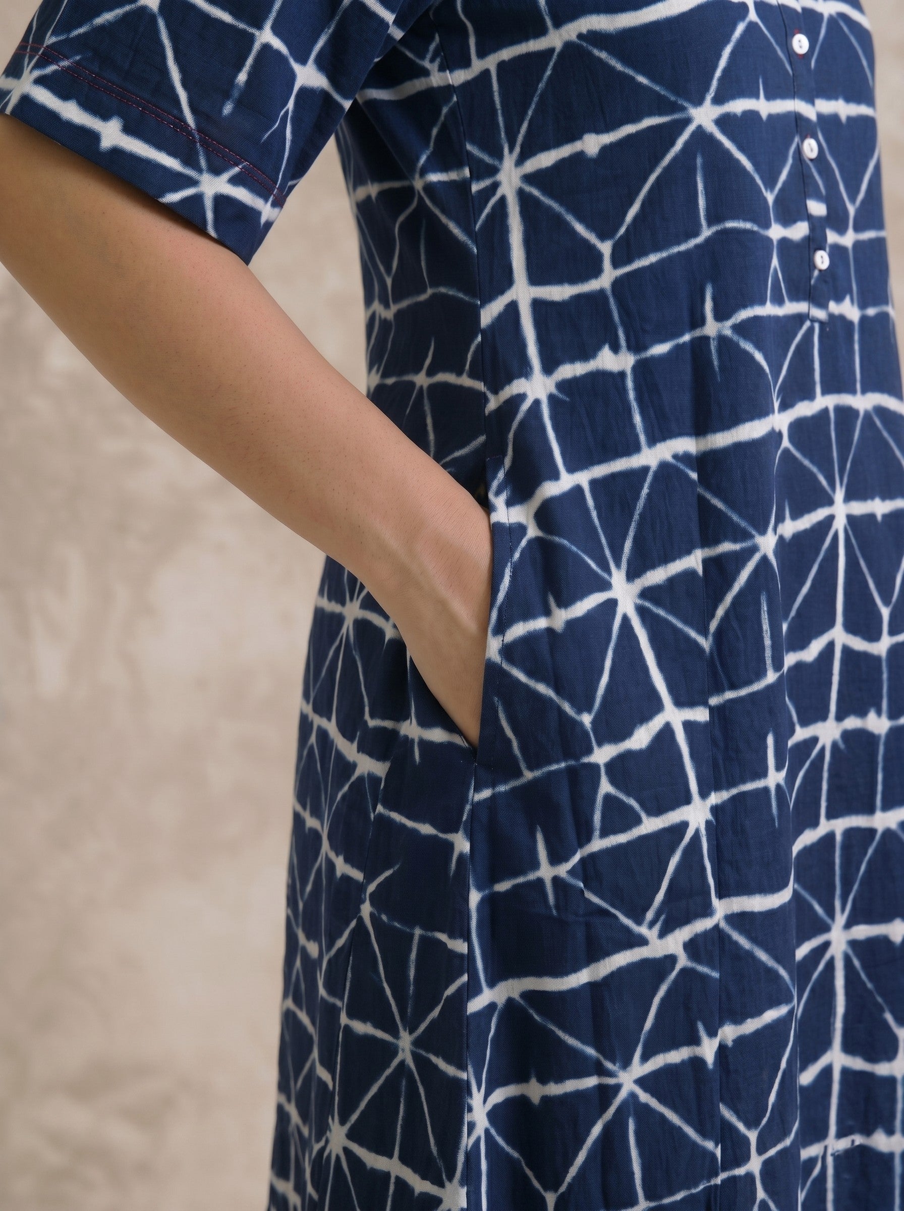JOYLAND-Relaxed Fit Printed Cotton Dress with Collar Neck, Button Placket and Pockets.