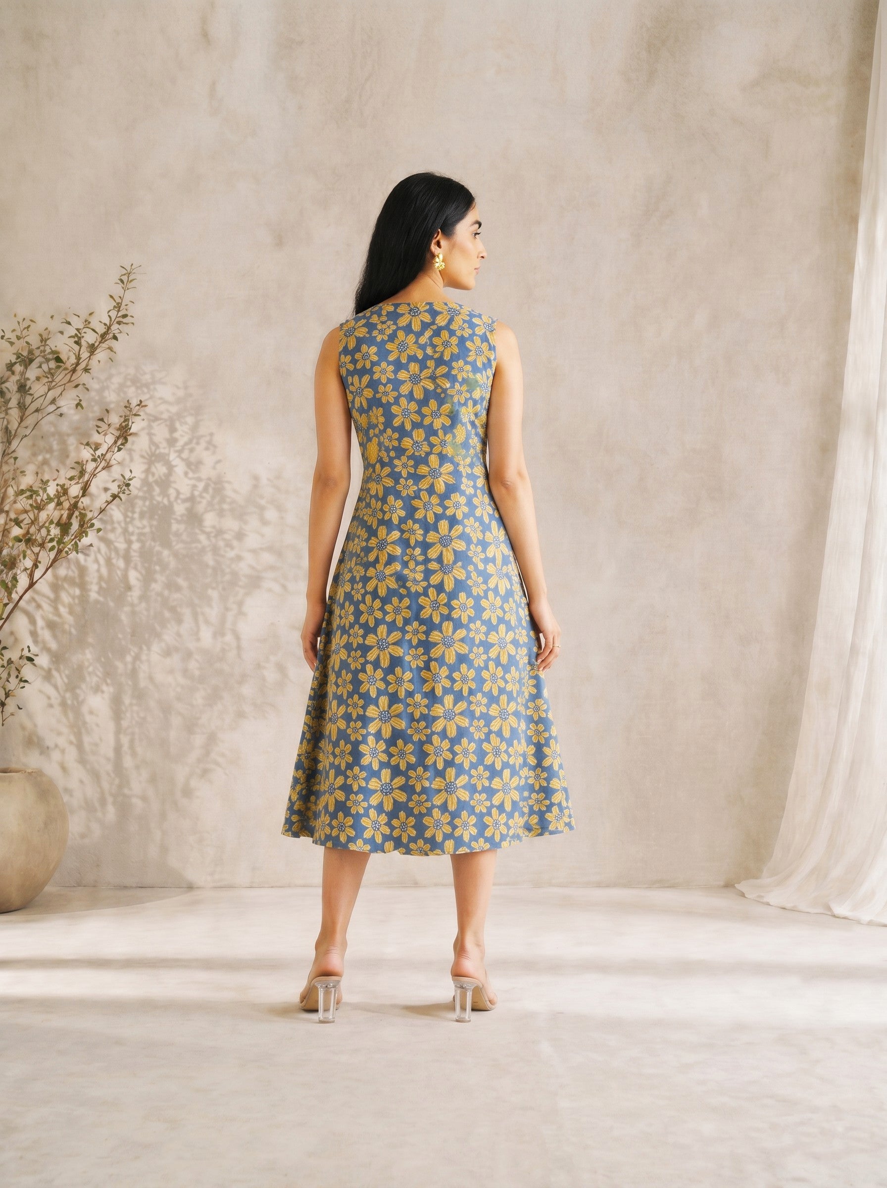 JOYLAND-A-Line Floral Mock Wrap Cotton Dress with Check Piping & V-Neck Detail.