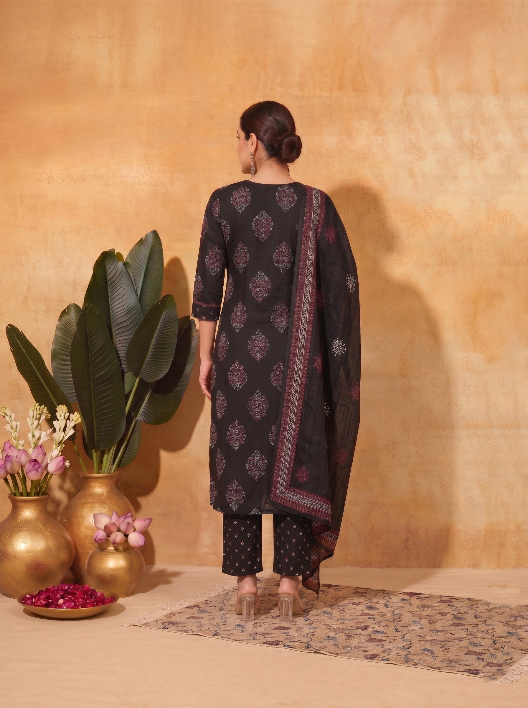 Ready-to-Wear Straight Doby Cotton Printed Kurta Suit Set with Hand Block Dupatta.(Black)