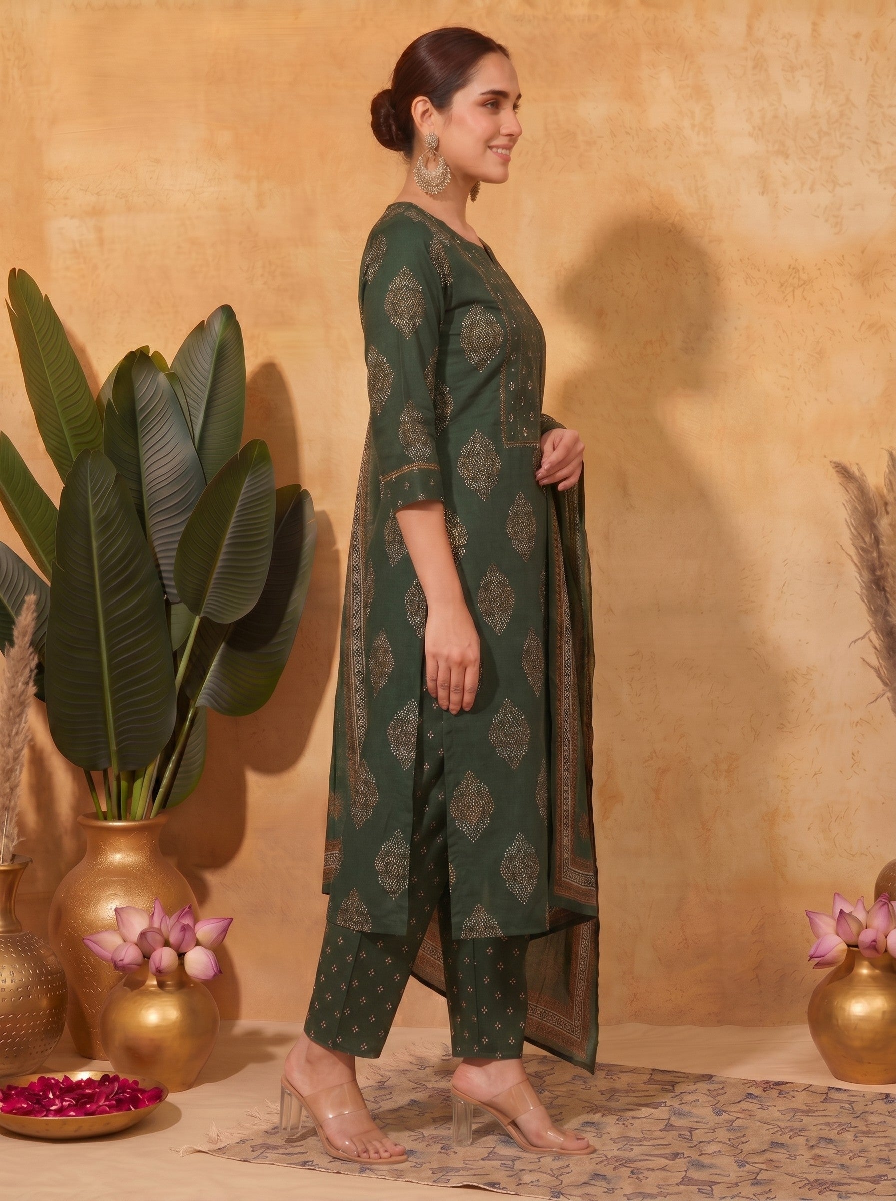 Ready-to-Wear Straight Doby Cotton Printed Kurta Suit Set with Hand Block Dupatta.(Green)