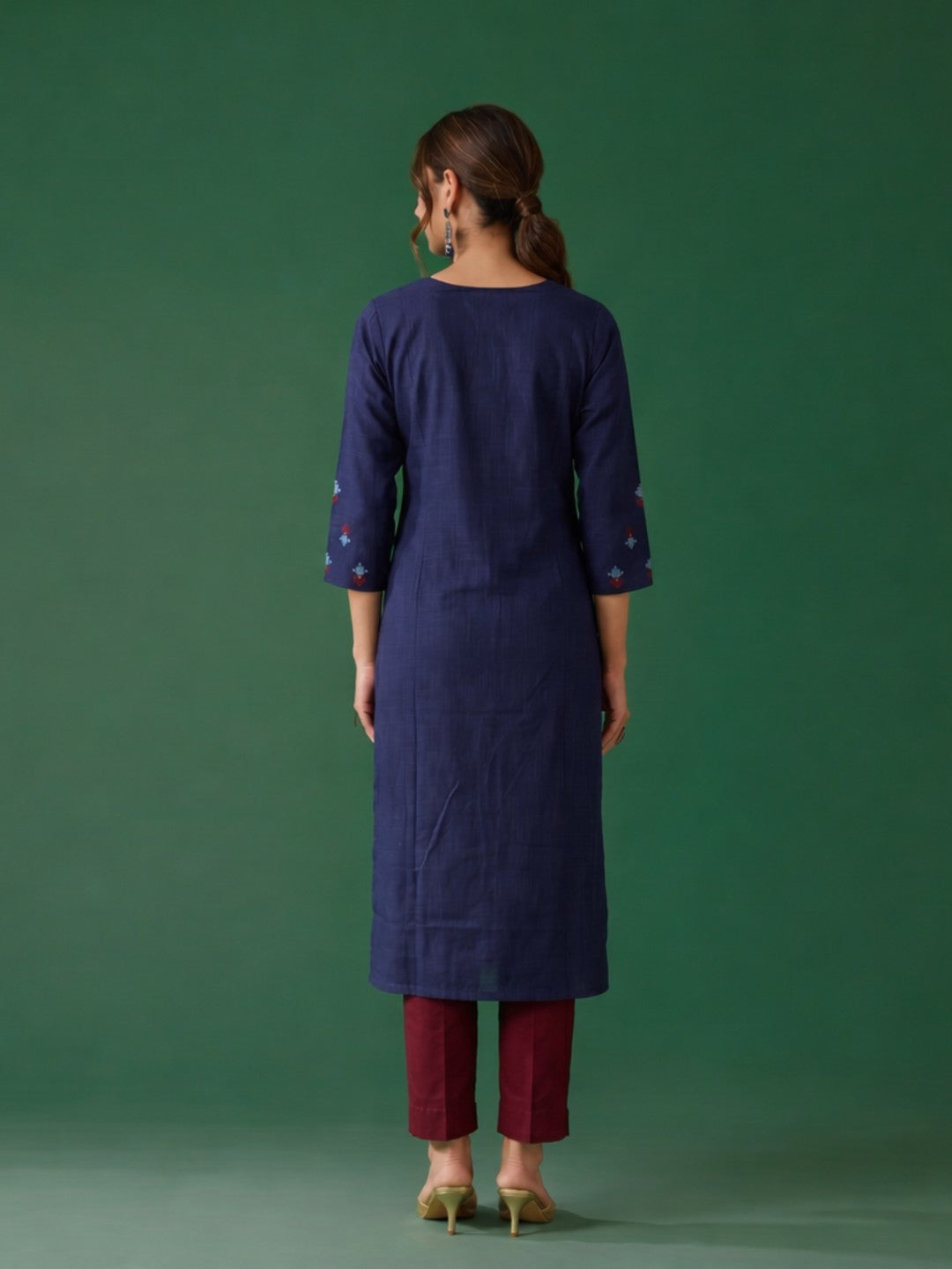 Straight fit cotton slurb kurta with shoulder princess Pannel, hand block print and sequin work.