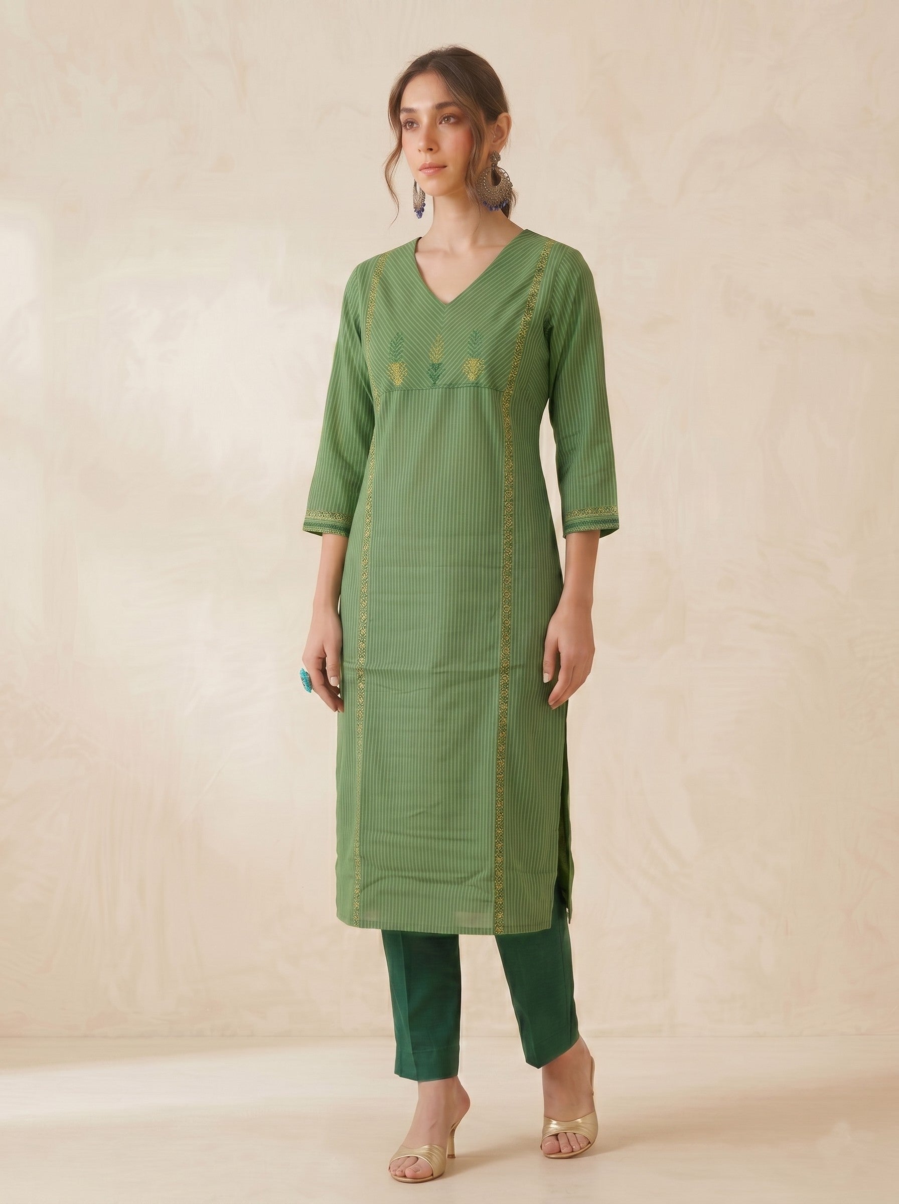 Straight Fit Princess Dobby Kurta with Dual Color Block Print and Stripe Detail.