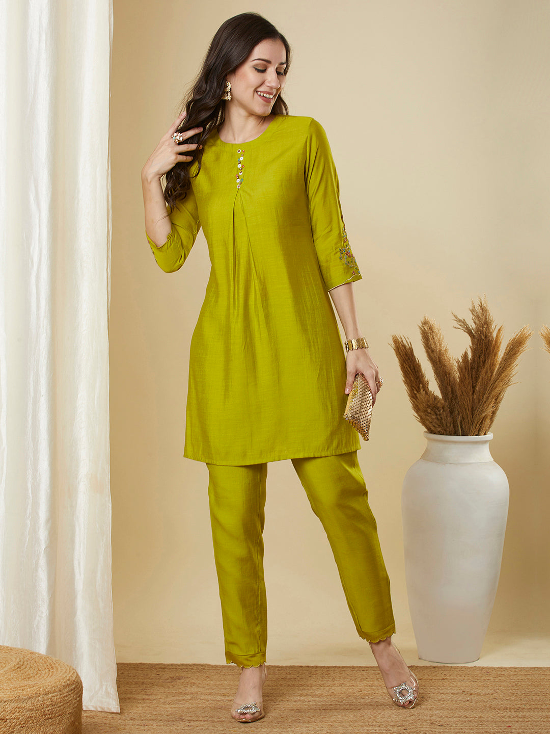 Party Edit- A centre box pleated co-Ord set with sleeves embroidery and handwork