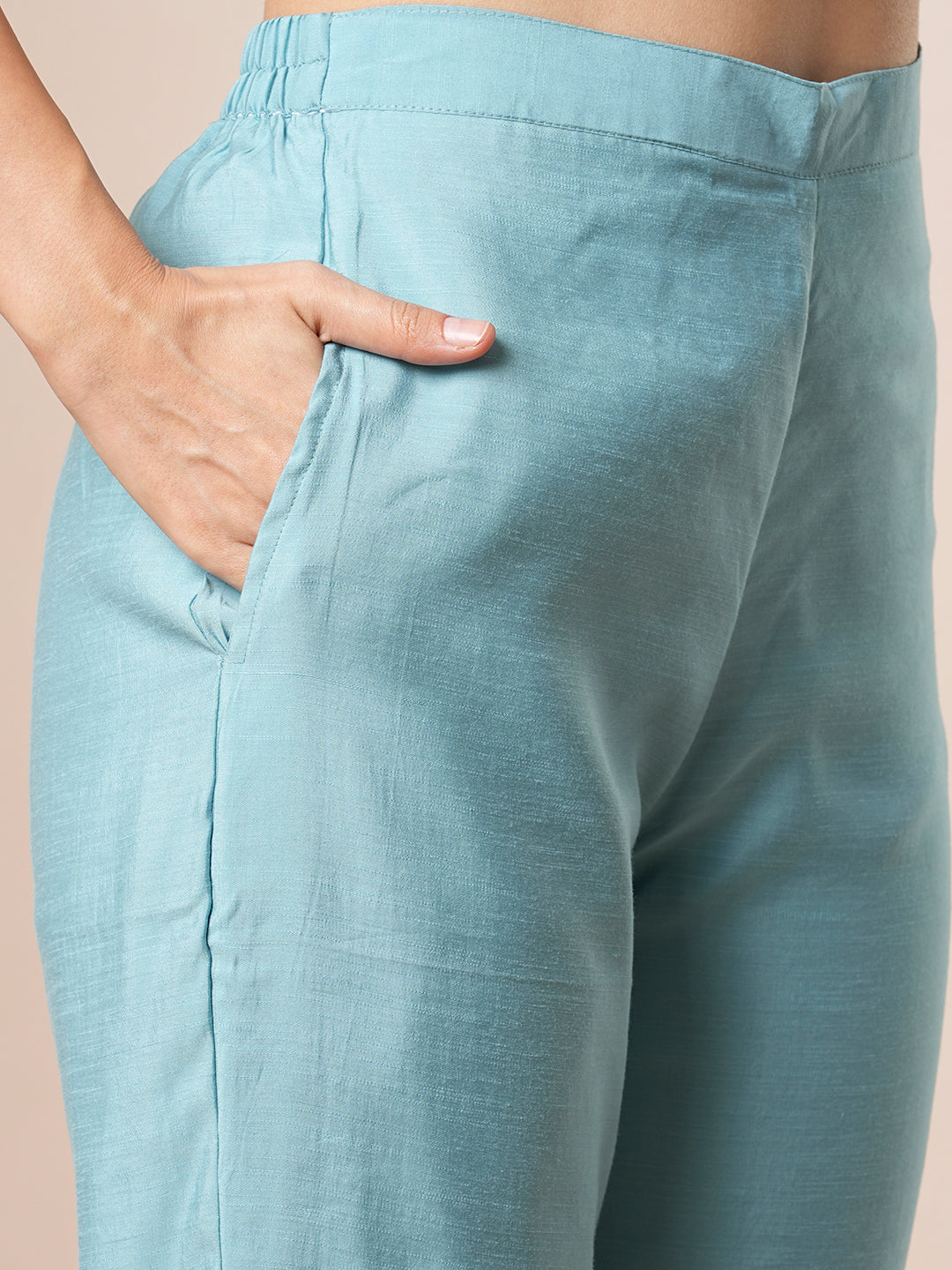 Party Edit- Embroidered straight fit silk blend kurta paired with lined pants and crushed dupatta