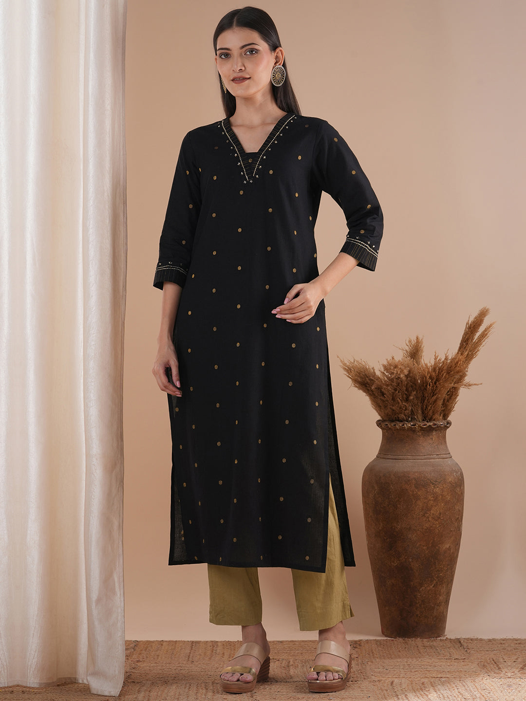 Straight fit cotton kurta in woven Zari fabric with Zari embroidery and handwork