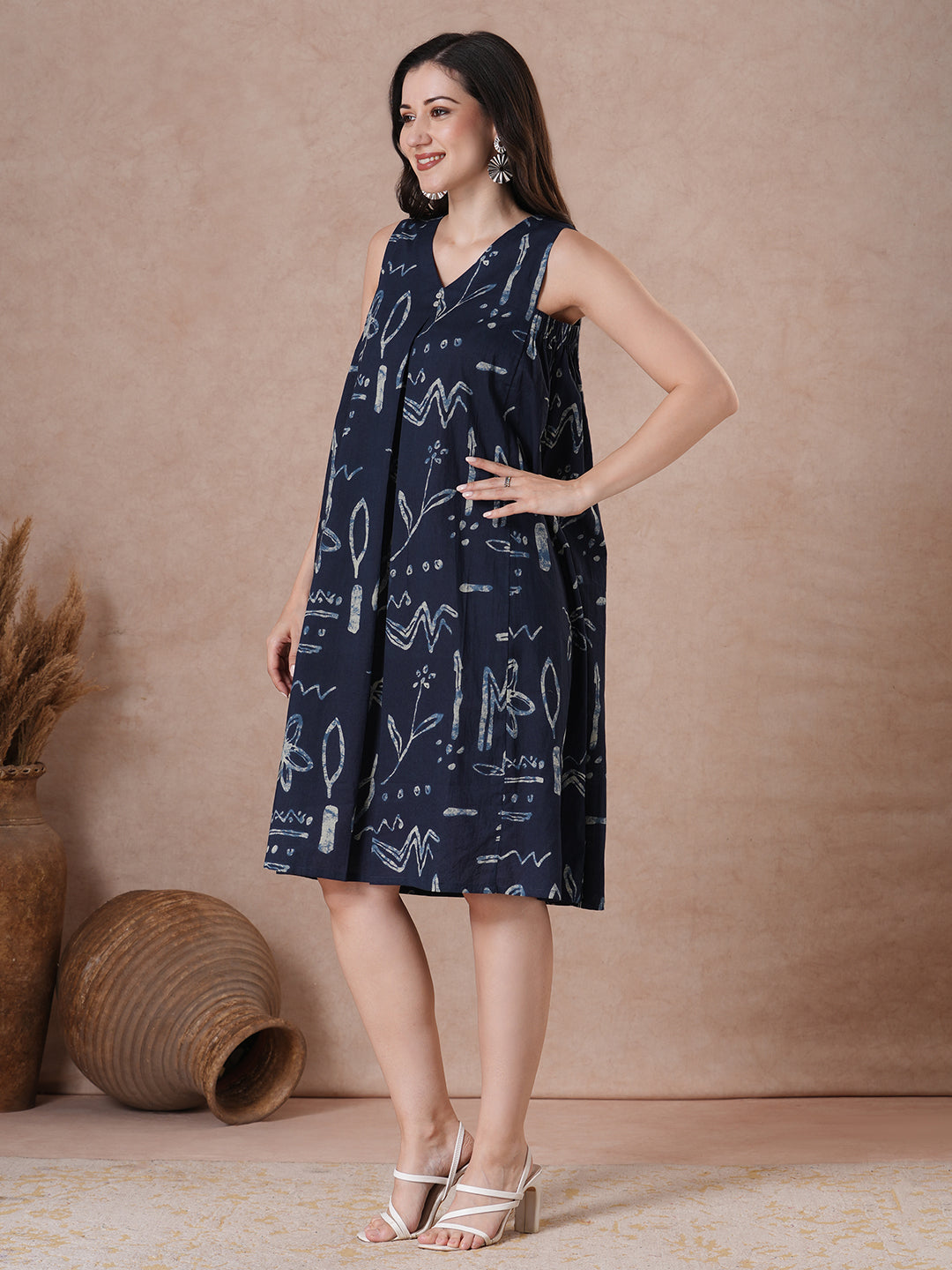 JOYLAND - Abstract Print A-Line Cotton Dress with gathering and box pleat.