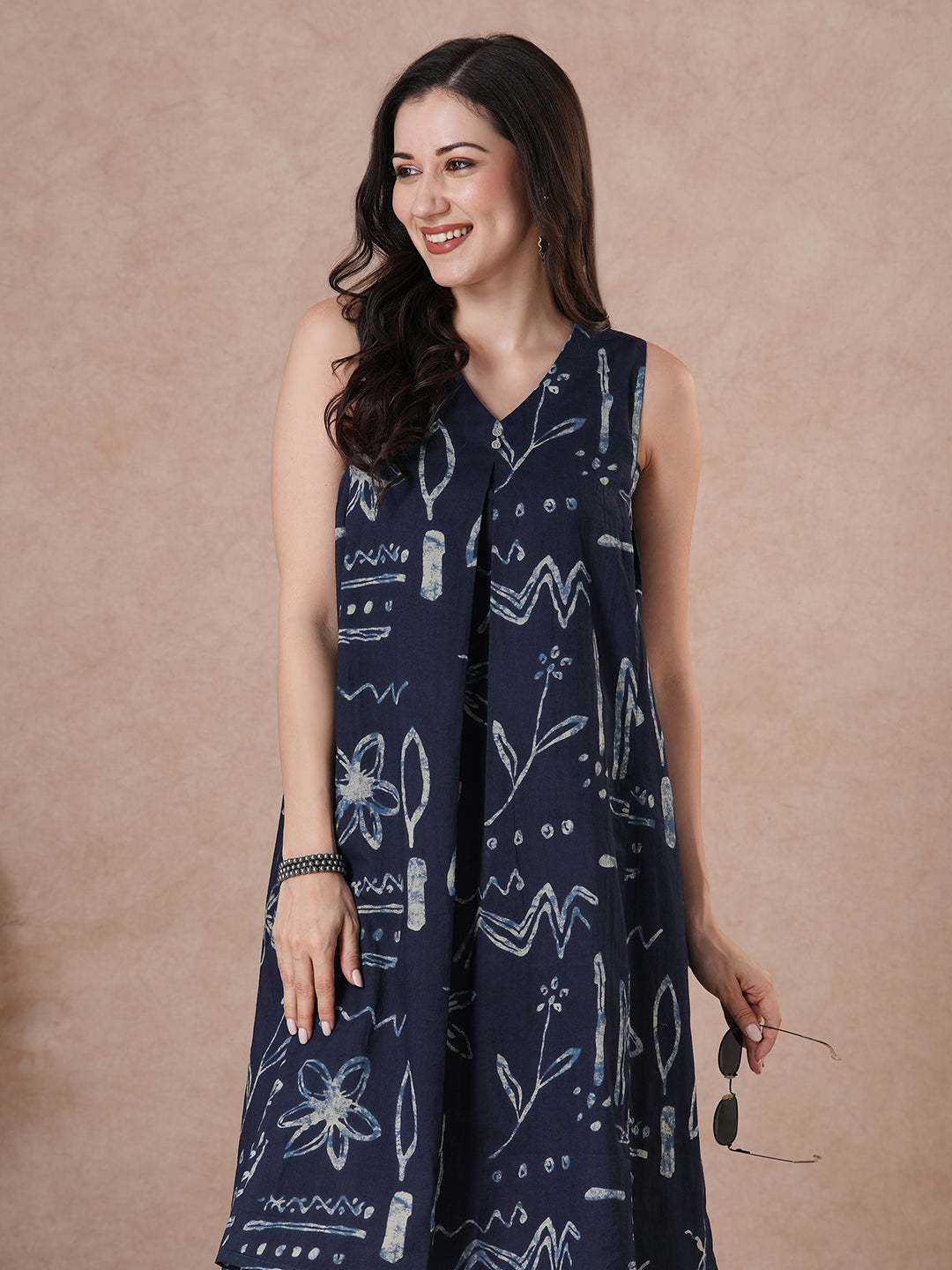 JOYLAND - Abstract Print A-Line Cotton Dress with gathering and box pleat.