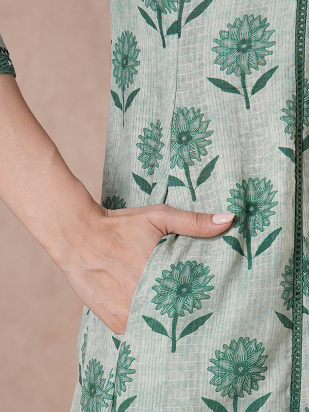 Comfortable Cotton Floral A-Line Kurta with Lace Trim V-Neck Detail