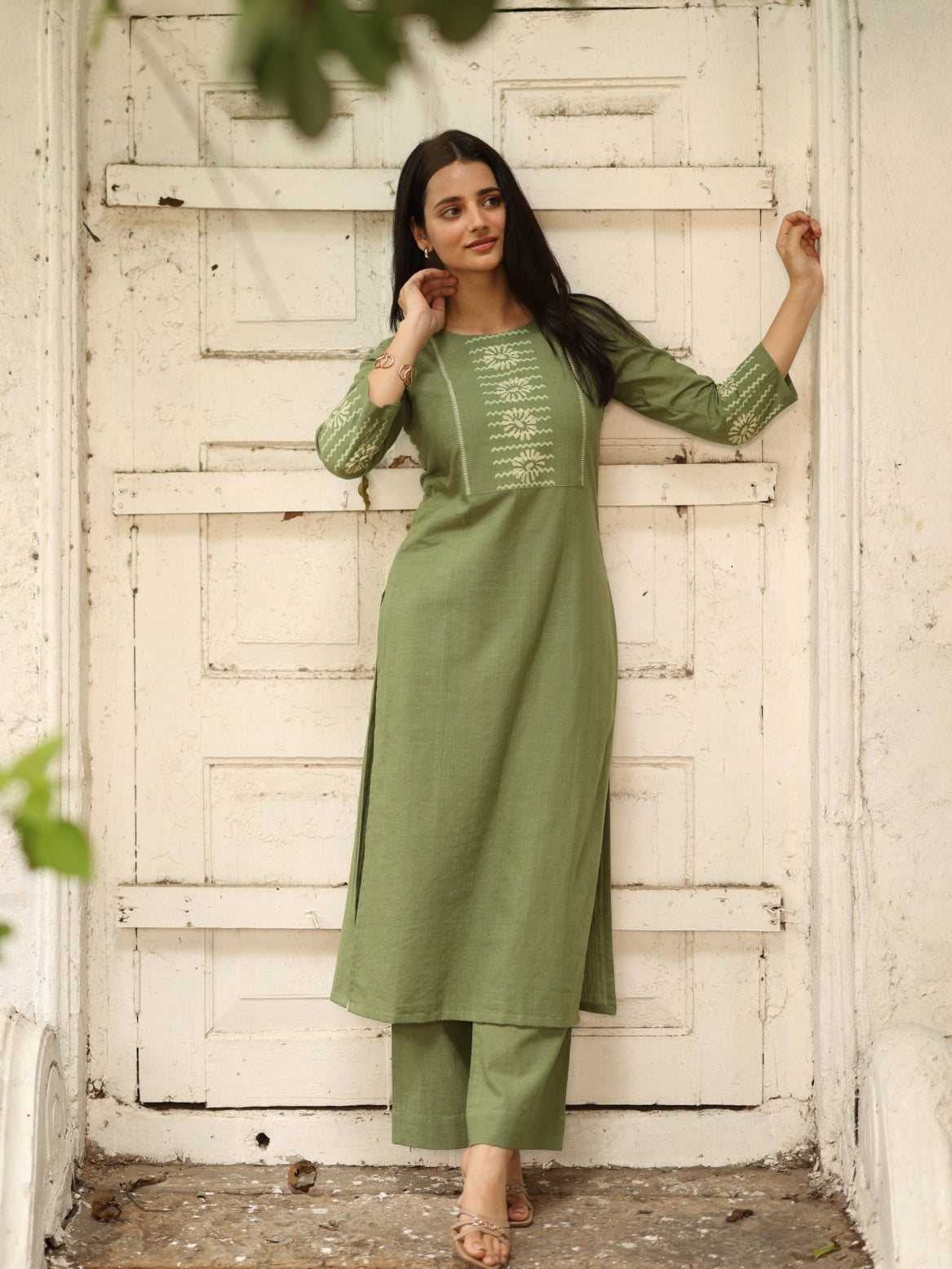 Straight fit kurta with block printed yoke and sleeves.