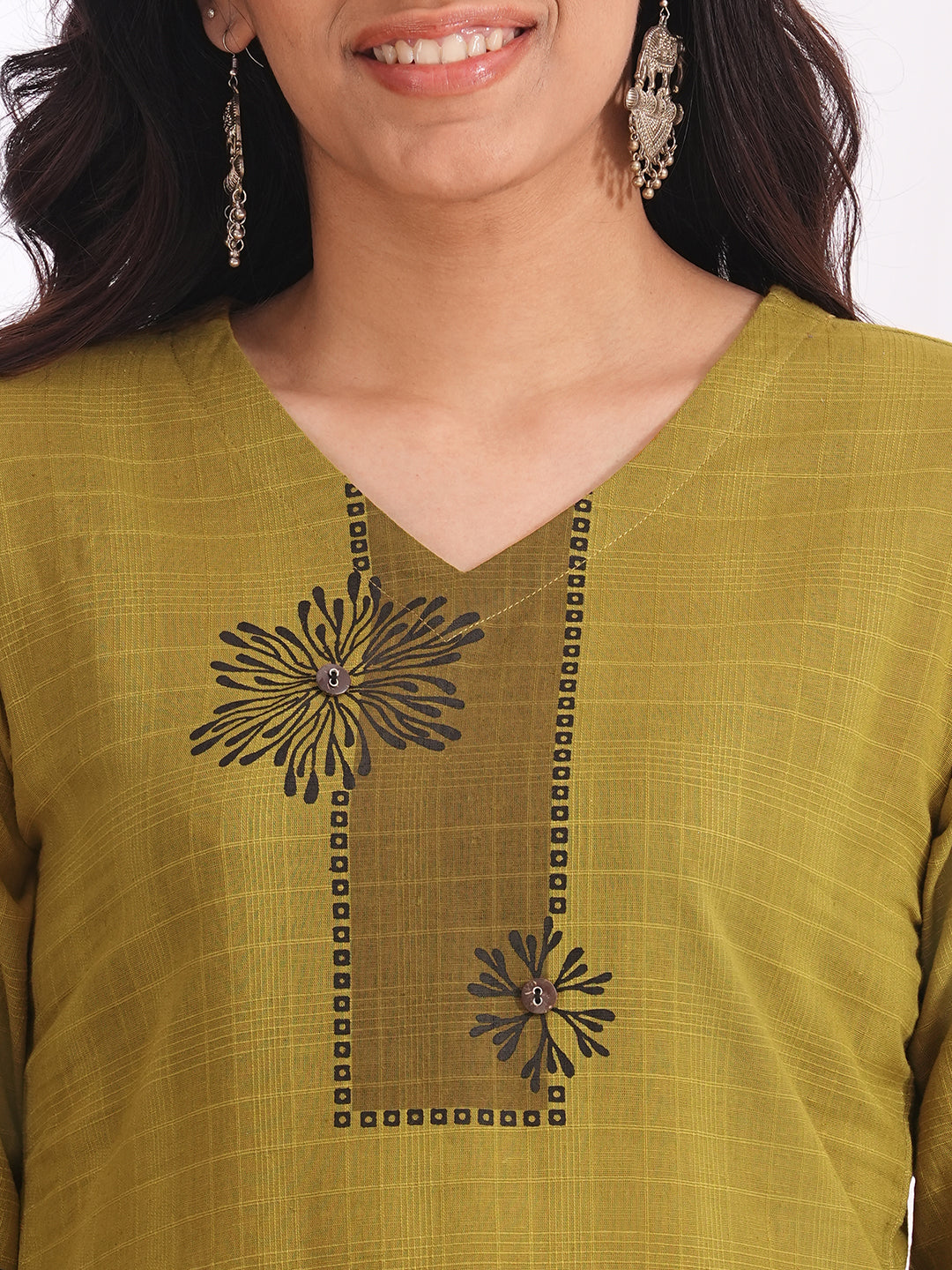 Straight fit woven checks kurta with asymmetrical block print highlighted with buttons and bell sleeves