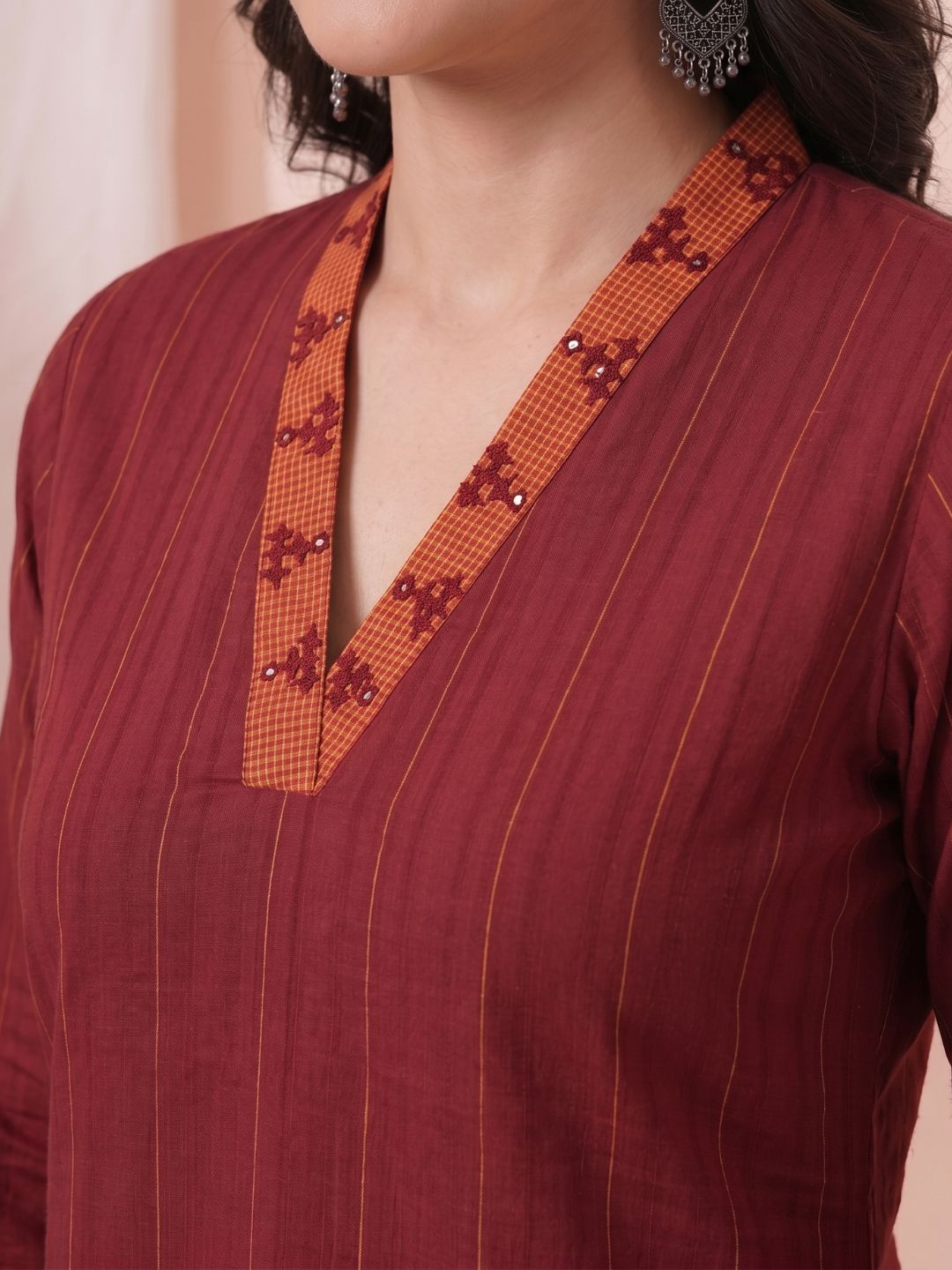 Straight Fit Textured Cotton Stripe Kurta with Hand Embroidery & Contrast Collar Detail.