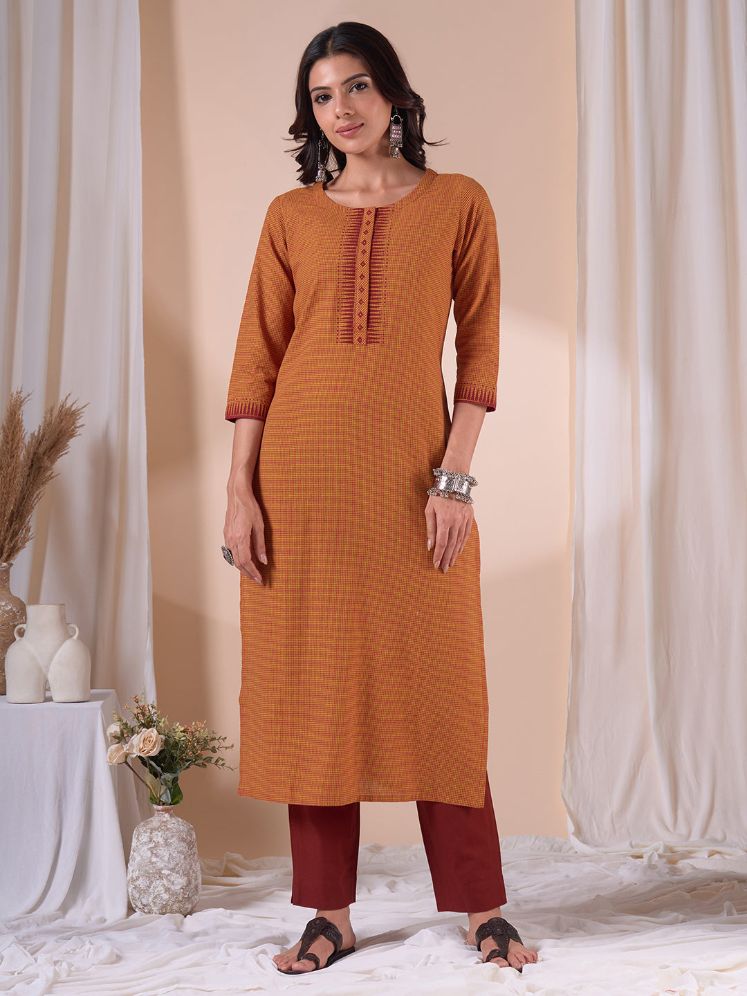 Straight Fit Cotton Woven Checks Kurta with Geometric Block Print & Contrast Trim.