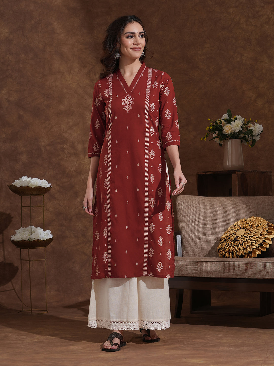 Straight fit shoulder princess kurta with block print on centre panel and sleeves.