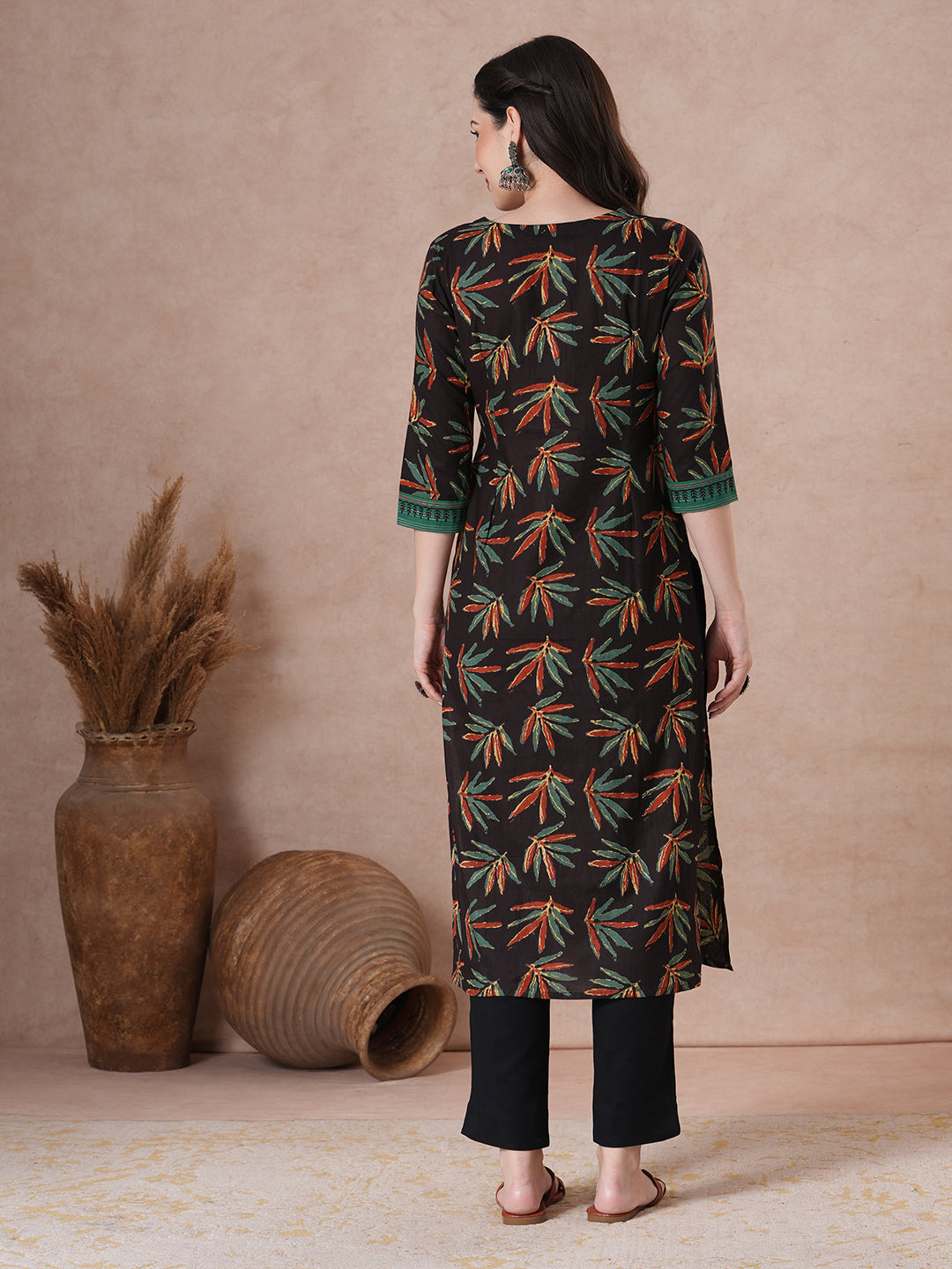 Printed Straight Kurta with Striped Block Print Yoke & Cuff.