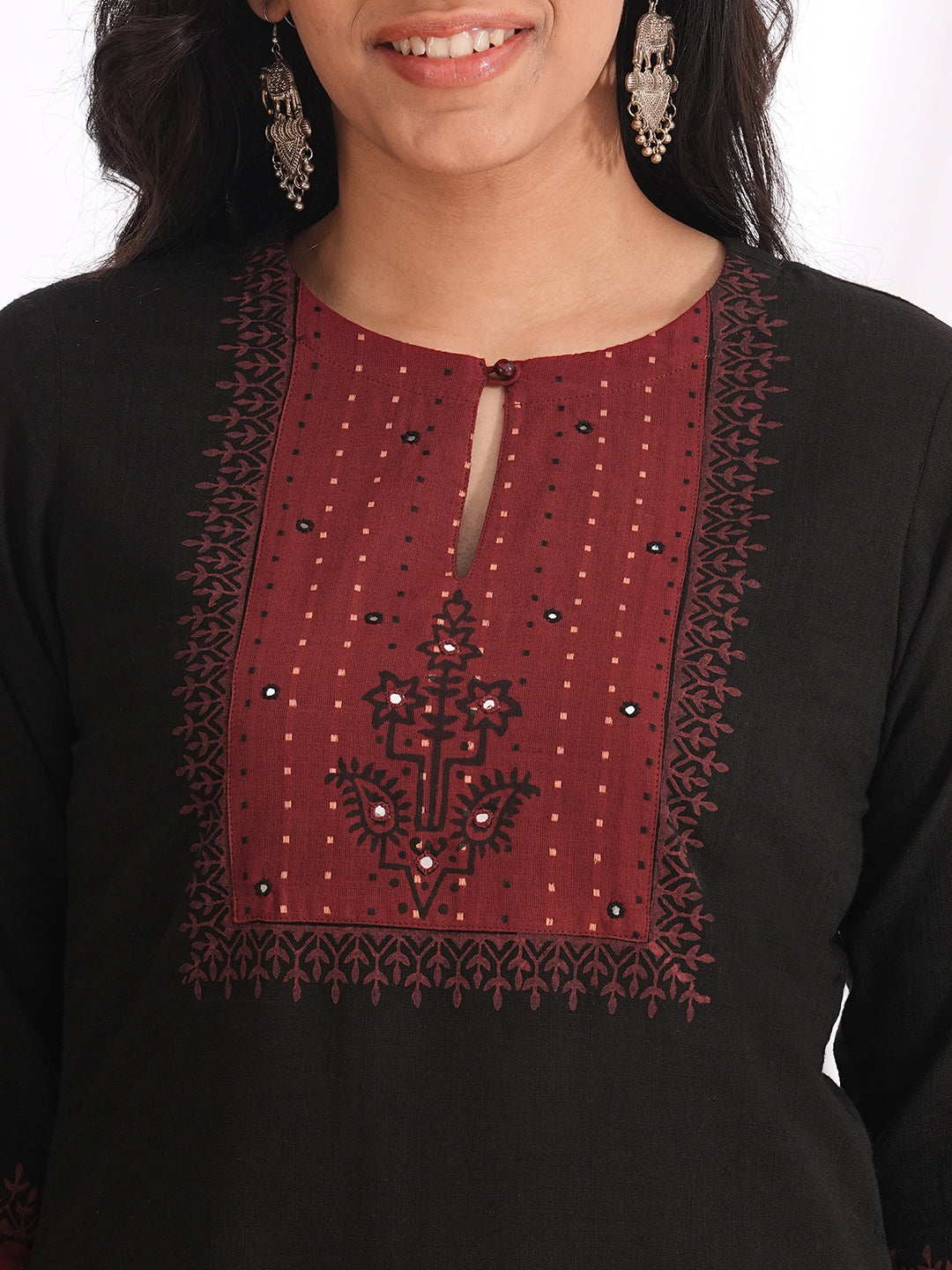 Straight fit kurta set with Yoke and sleeves highlighted with block print and handwork