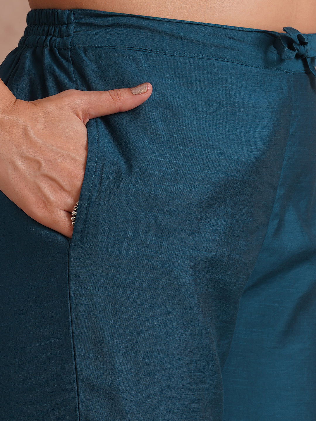 Party Edit- Straight fit kurta set with placement embroidery and handwork paired with lined pants.