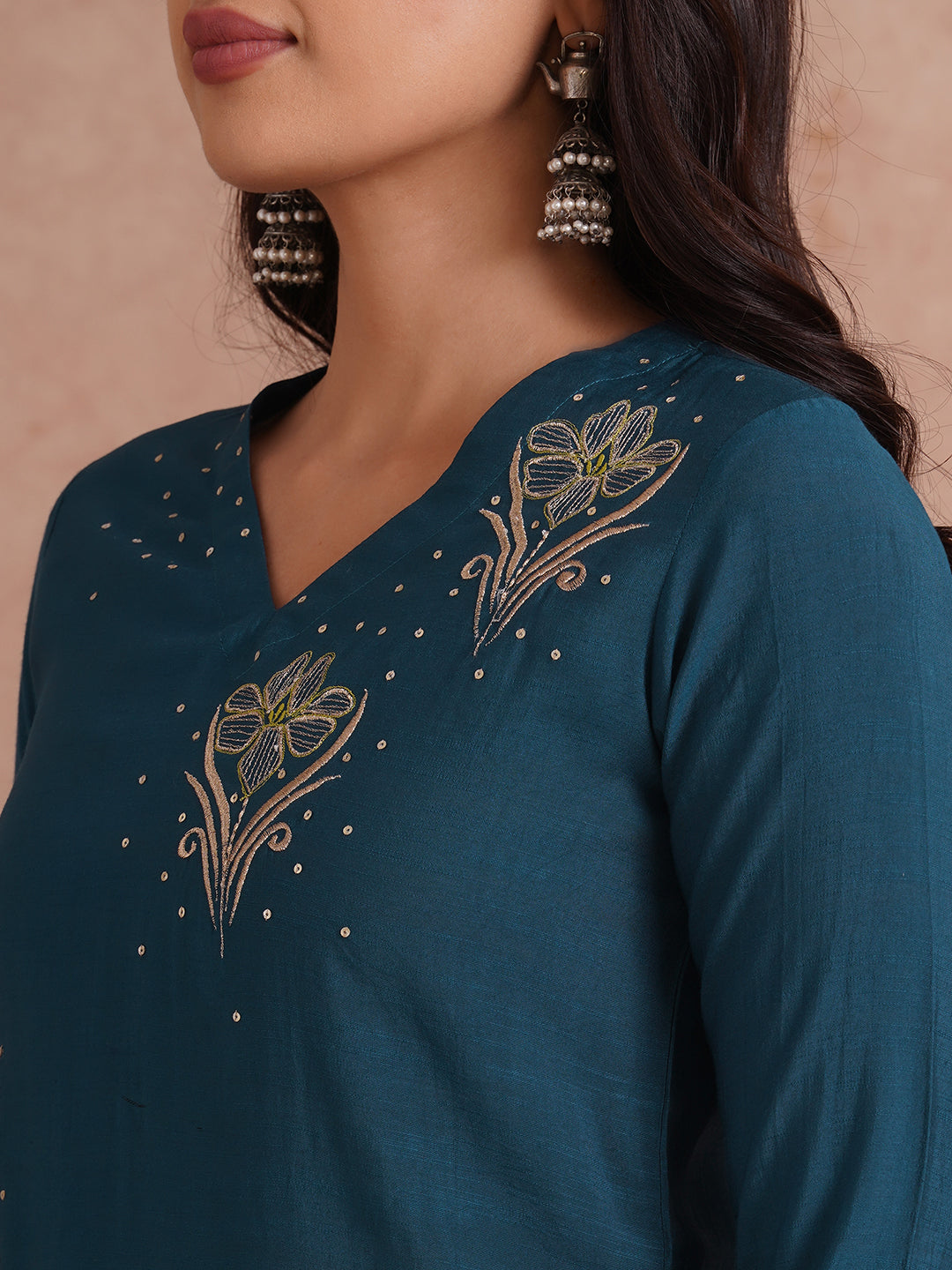 Party Edit- Straight fit kurta set with placement embroidery and handwork paired with lined pants.