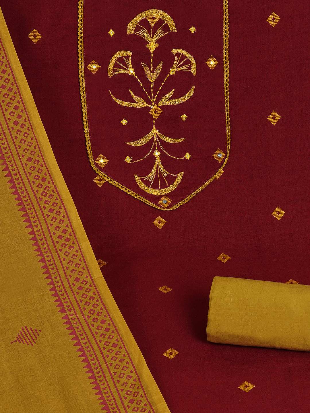 3-piece kurta set featuring a dobby kurta adorned with delicate embroidery and lace detailing.(Red)
