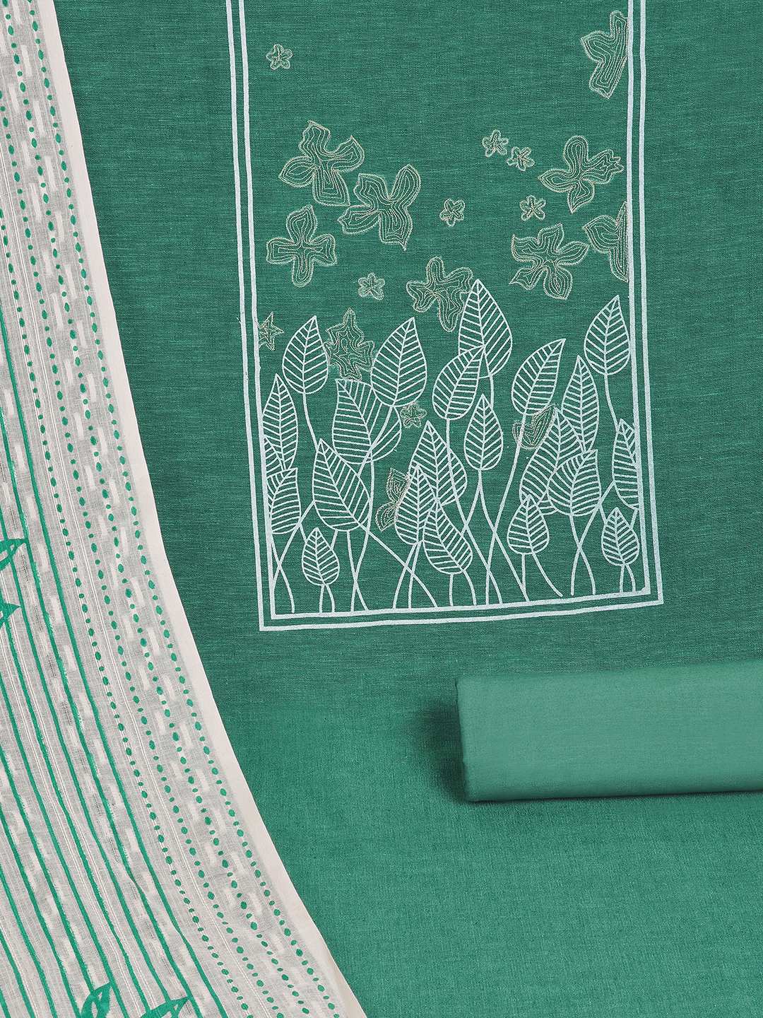 A 3-piece kurta set featuring a solid kurta with a block-printed yoke highlighted with delicate embroidery.(Blue)