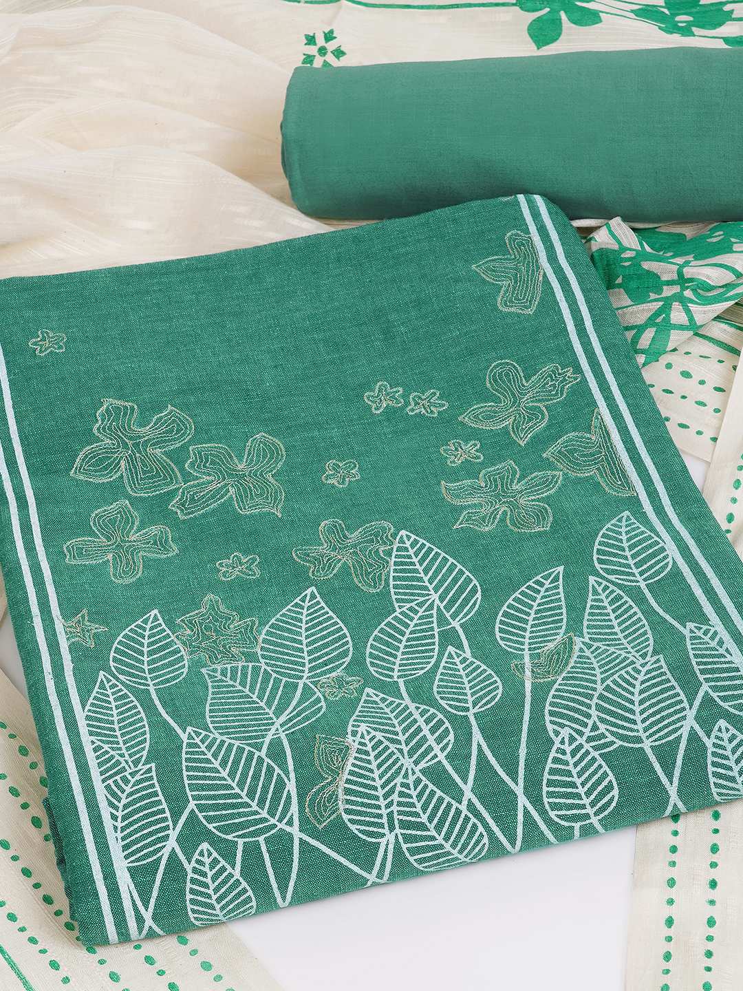 A 3-piece kurta set featuring a solid kurta with a block-printed yoke highlighted with delicate embroidery.(Blue)