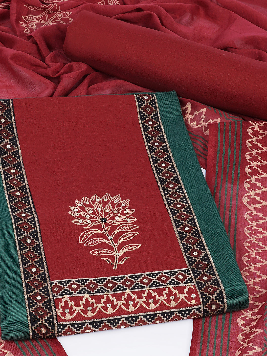 Elegant unstitched cotton flex suit set, designed with a striking contrast mix-and-match yoke.