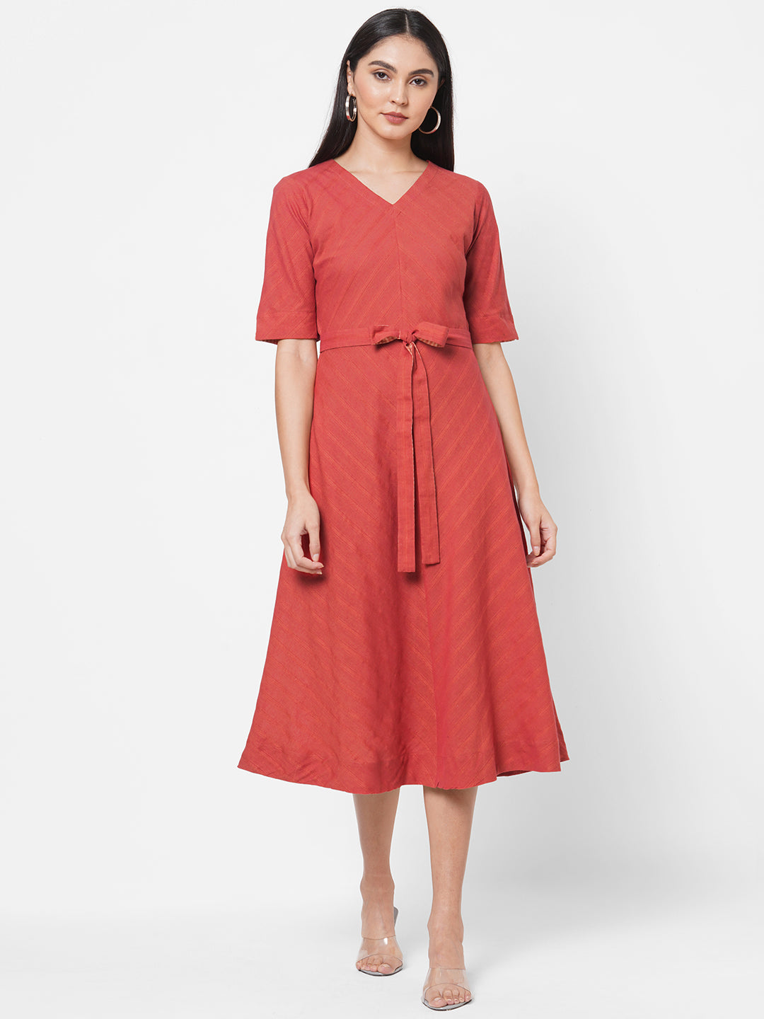 Cotton woven dress with belt