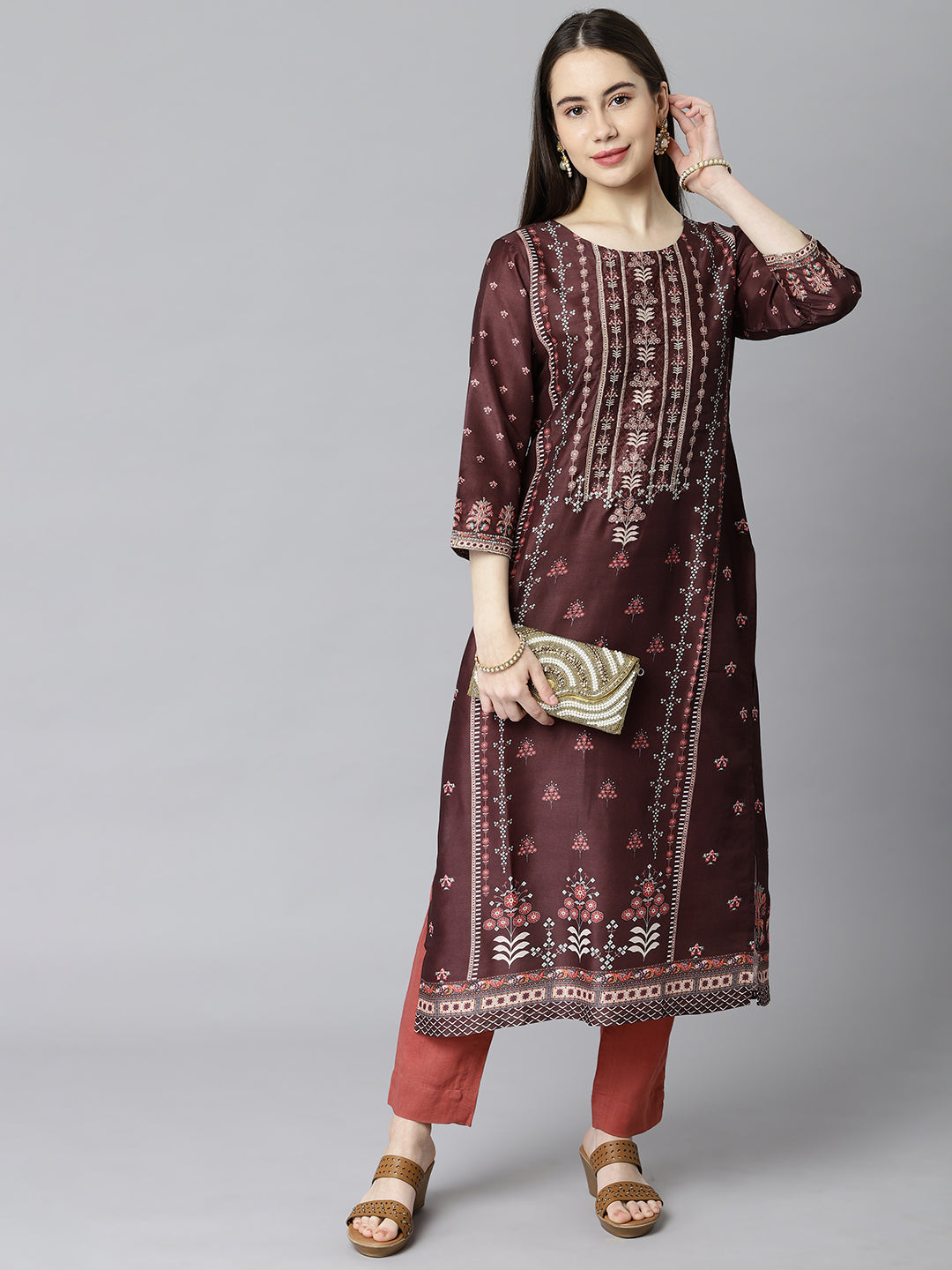 Party Edit- Straight fit printed kurta with embroidered neck