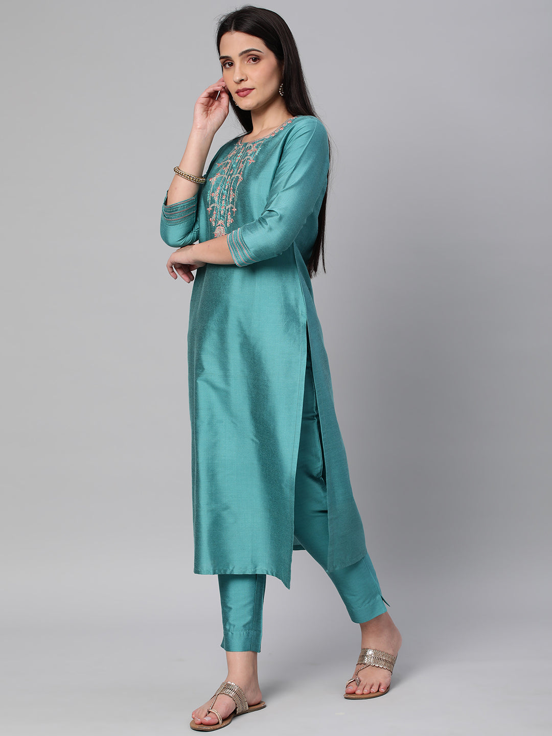 Party Edit- Straight fit silk blend kurta with embroidery on neck and sleeves