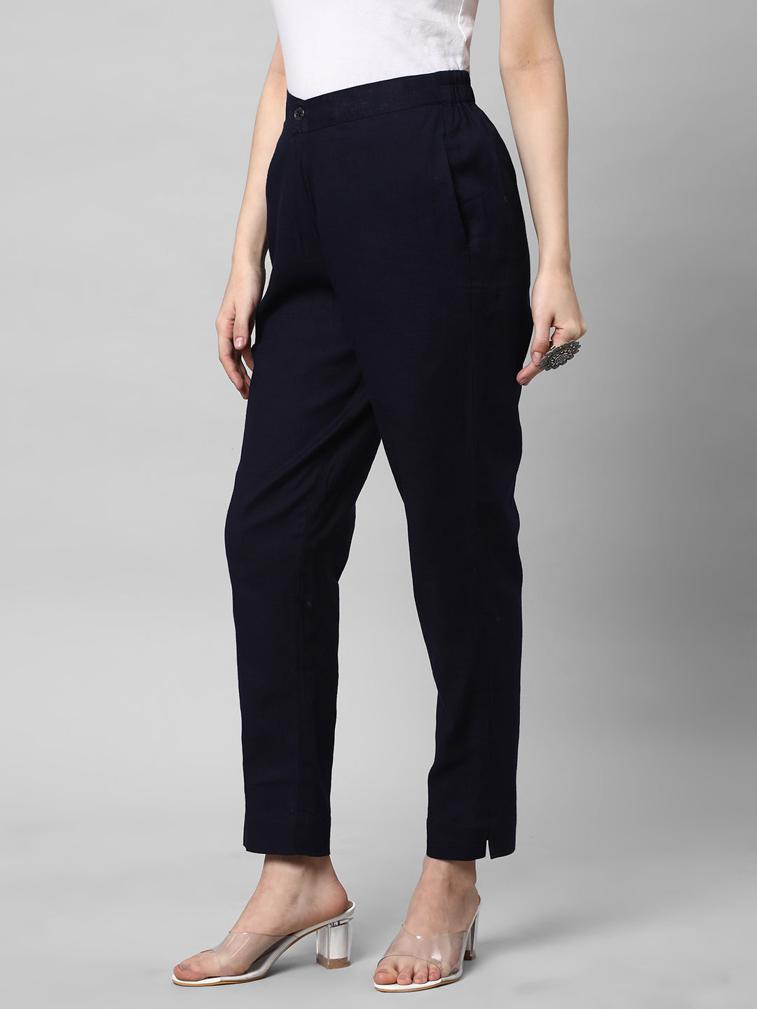 A Navy ankle length cotton linen pant with plain belt in front
