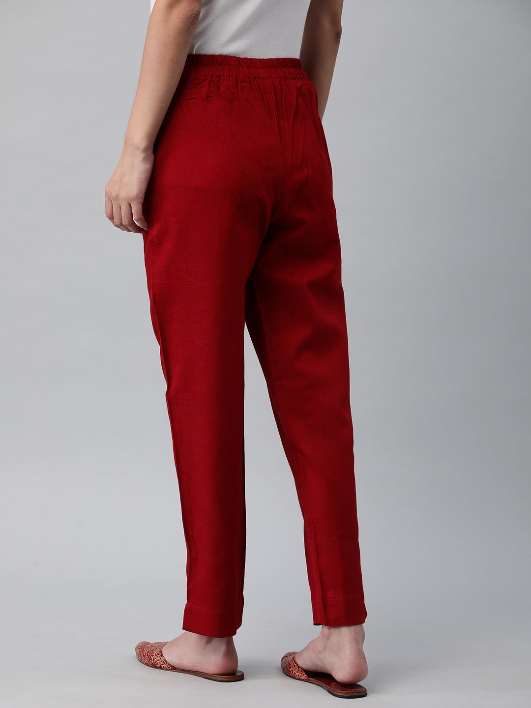 A Maroon ankle length cotton linen pant with plain belt in front