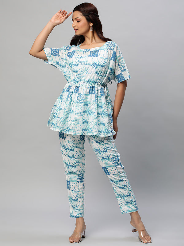 Printed co-ord set with knot detailling on the waistline.