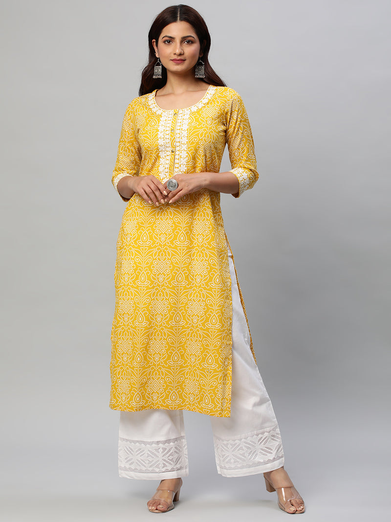 Straight fit cotton kurta with embroidered neck.