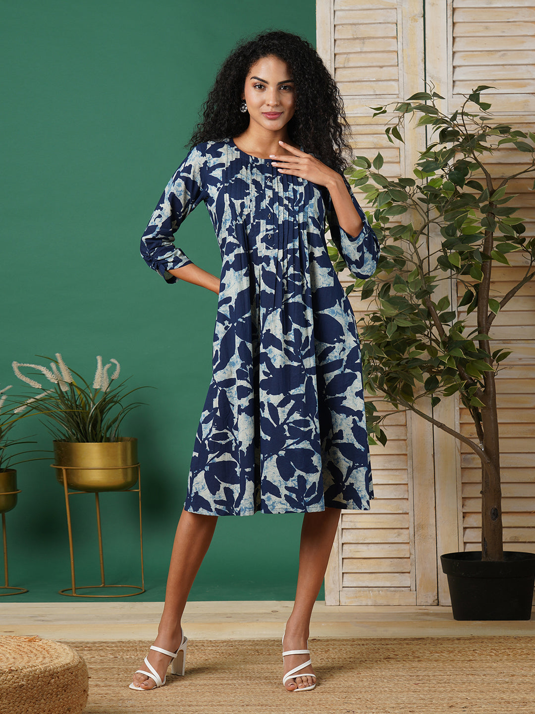 Pleated cotton printed dress with pocket
